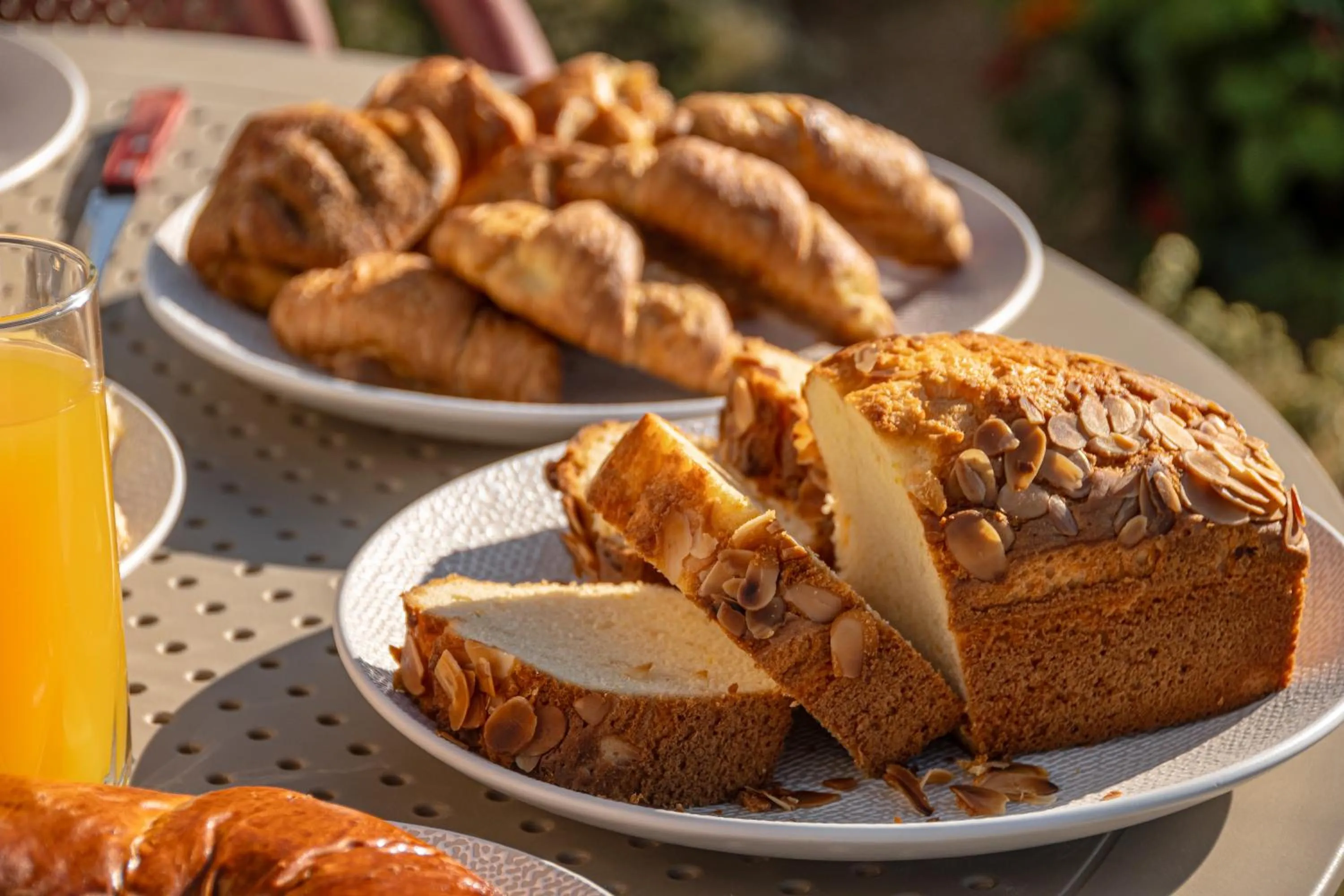 Restaurant/places to eat in Niléa Island Living