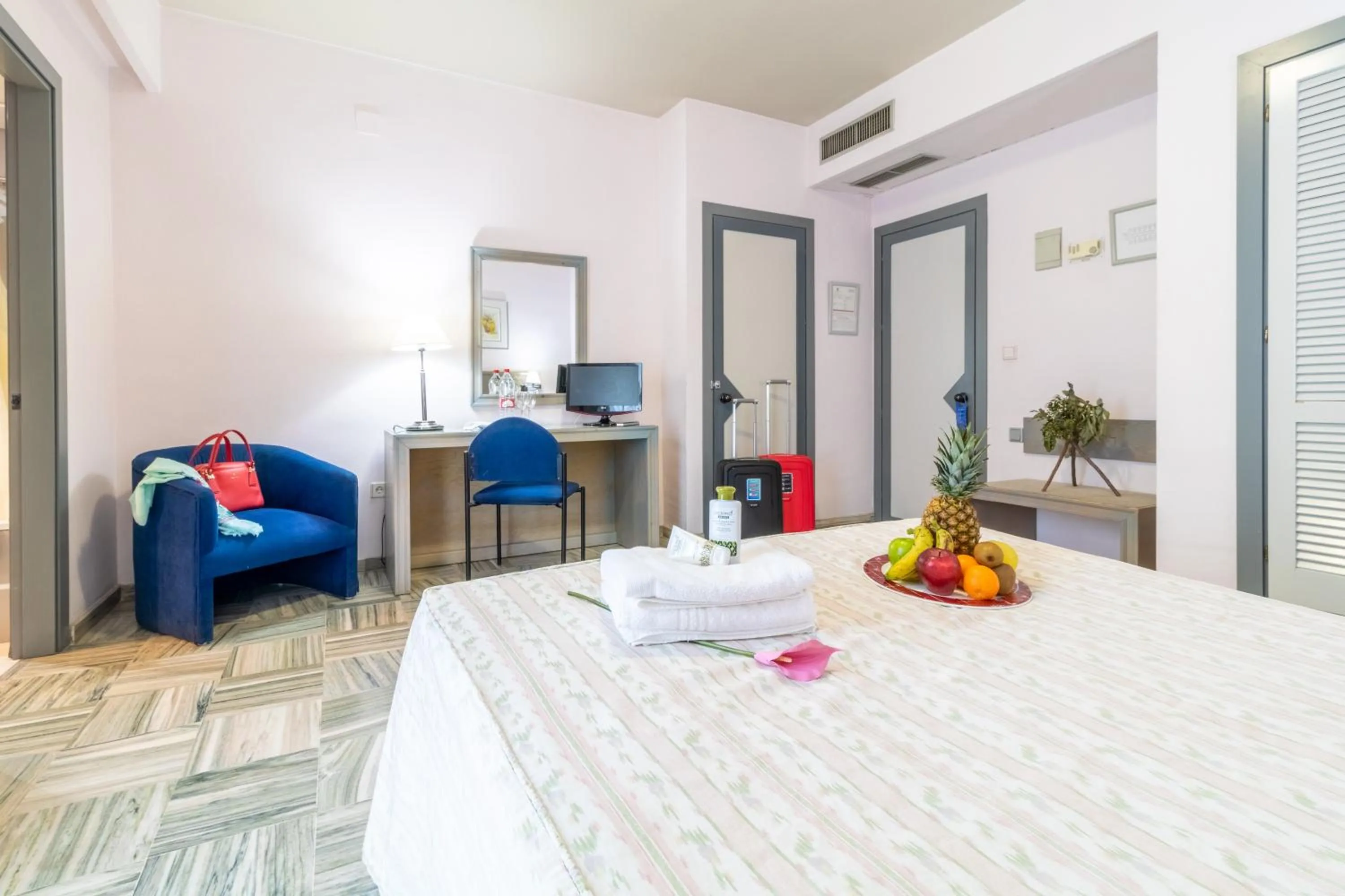 Bed in Hotel Abades Manzanil