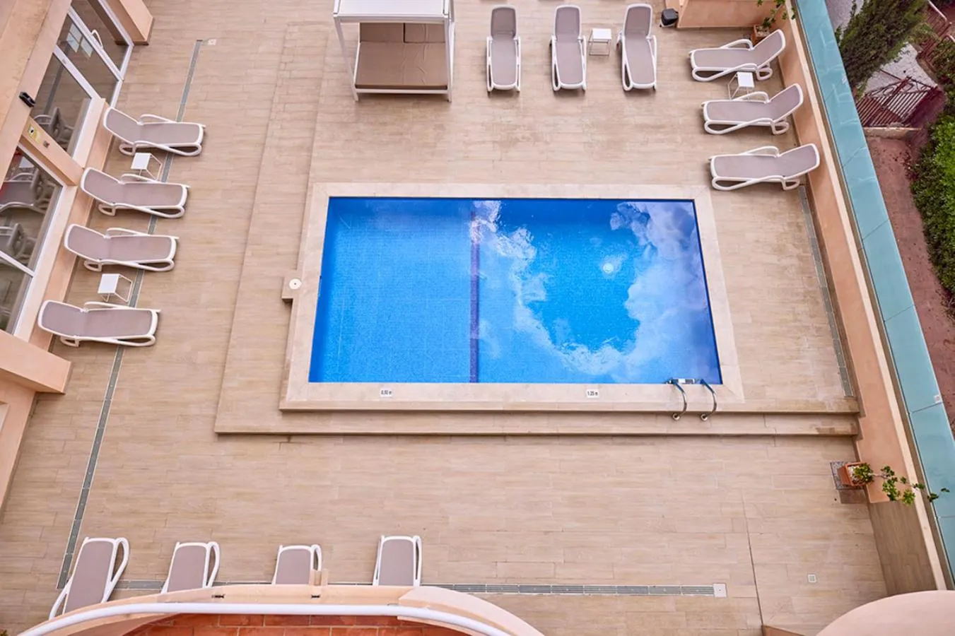 Pool view in Welikehotel Fenix