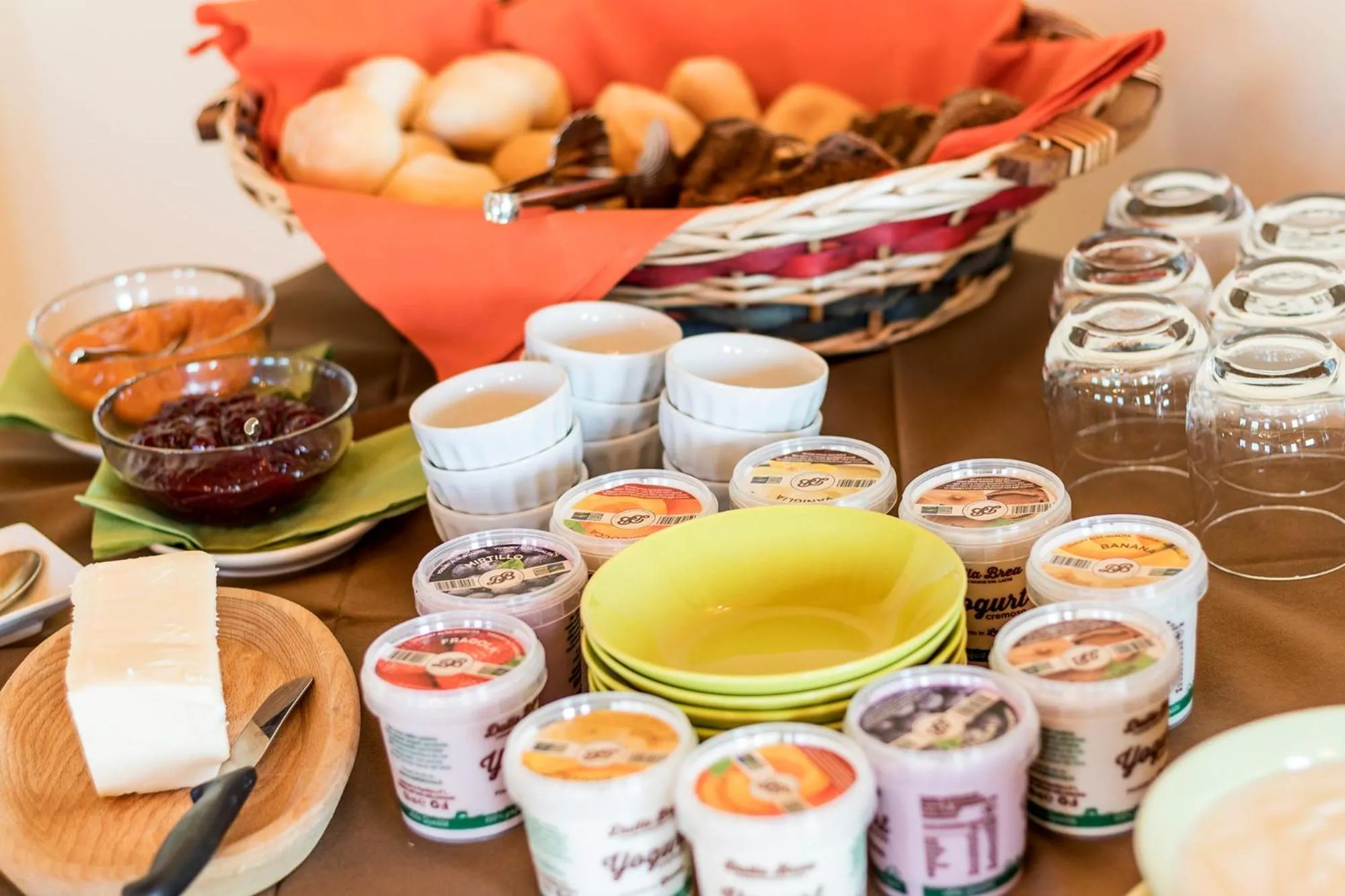 Breakfast in Malga Zebari