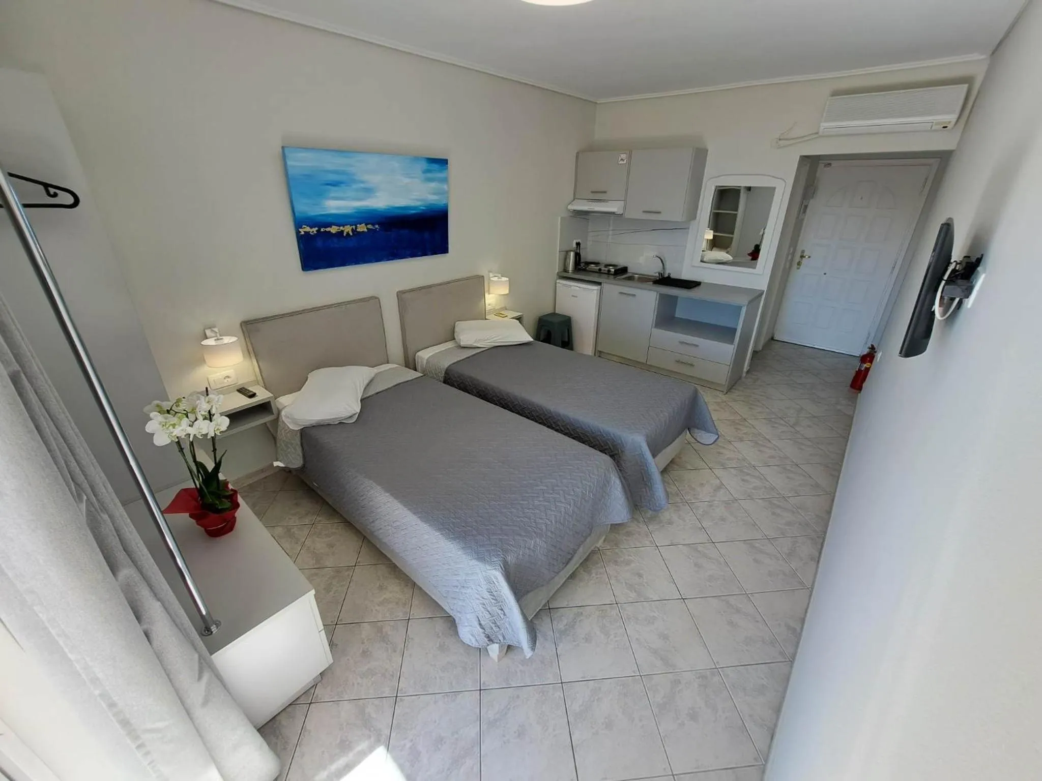 Bedroom, Bed in Aretousa