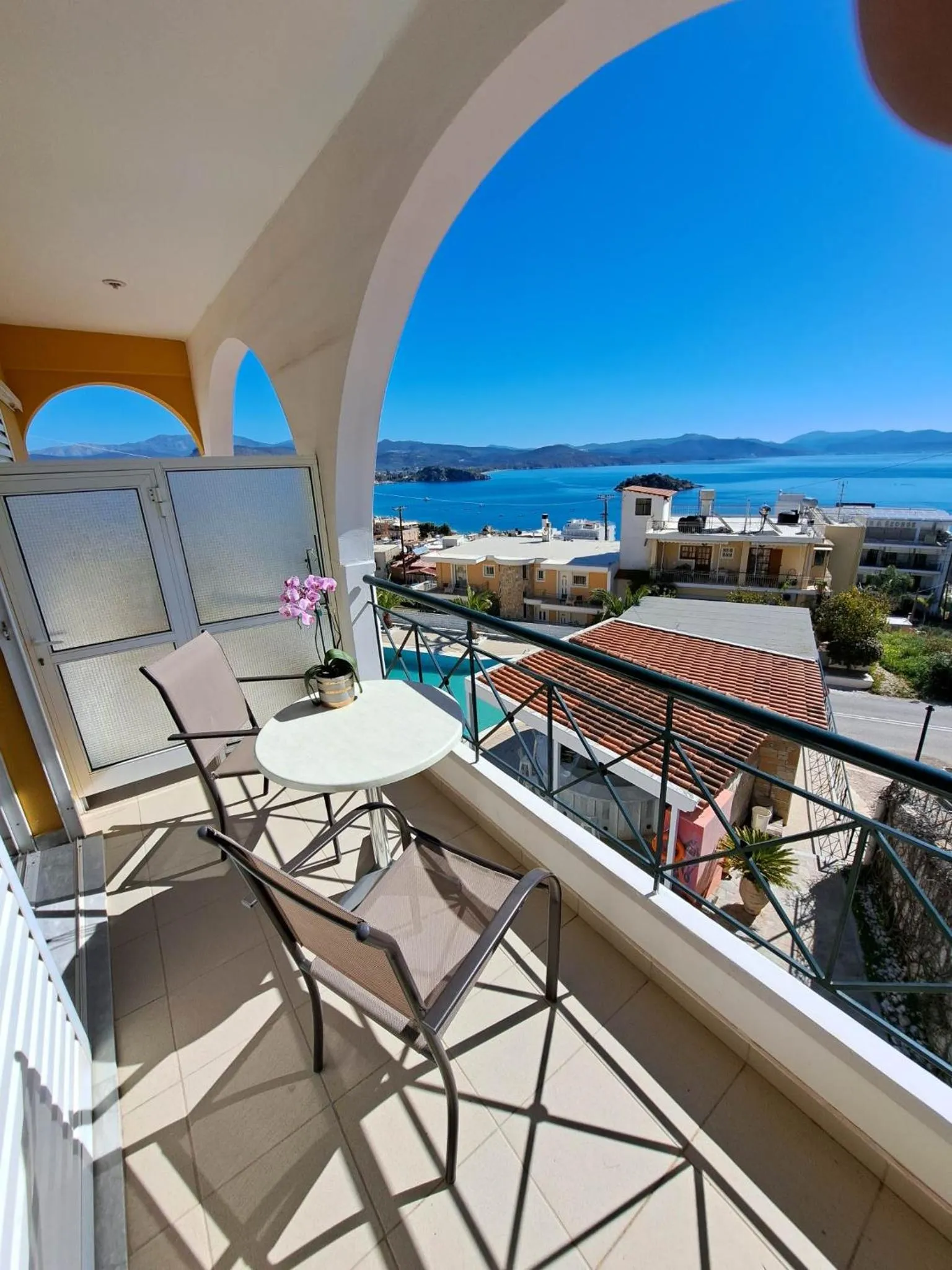 Sea view in Aretousa