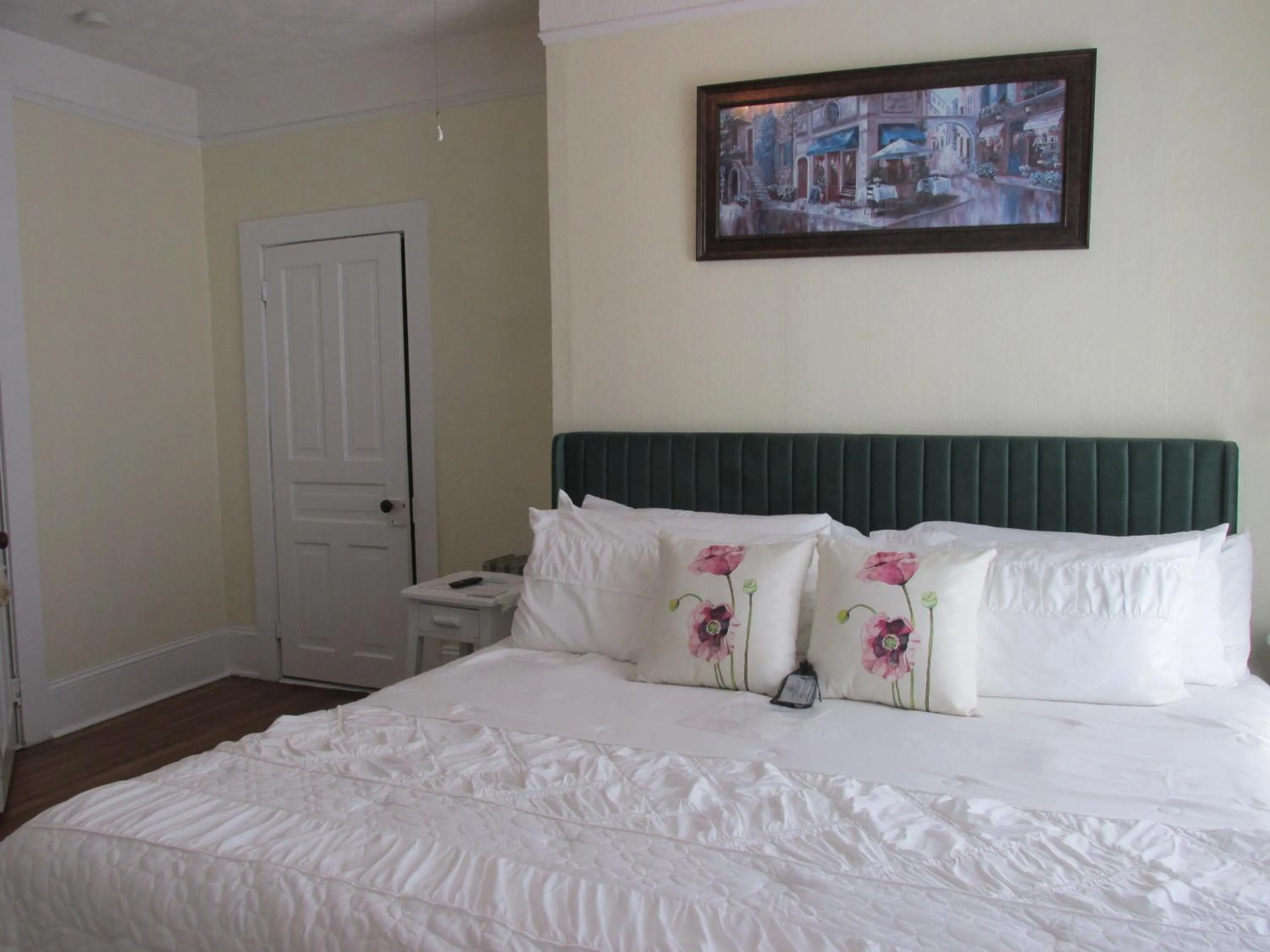 Bed in The Charleston Inn Hendersonville NC