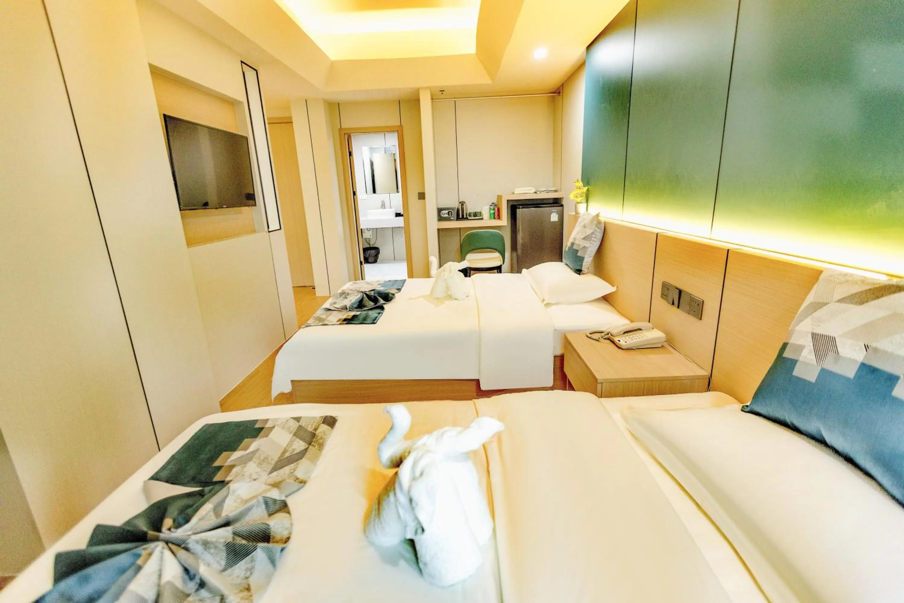 Bed in Xinmylin Boutique