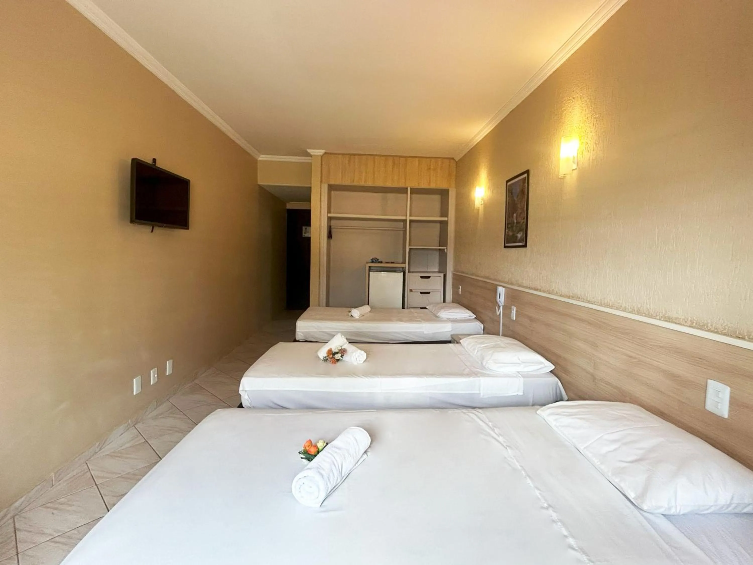 Bed in Hotel Econotel by Bsb Inn