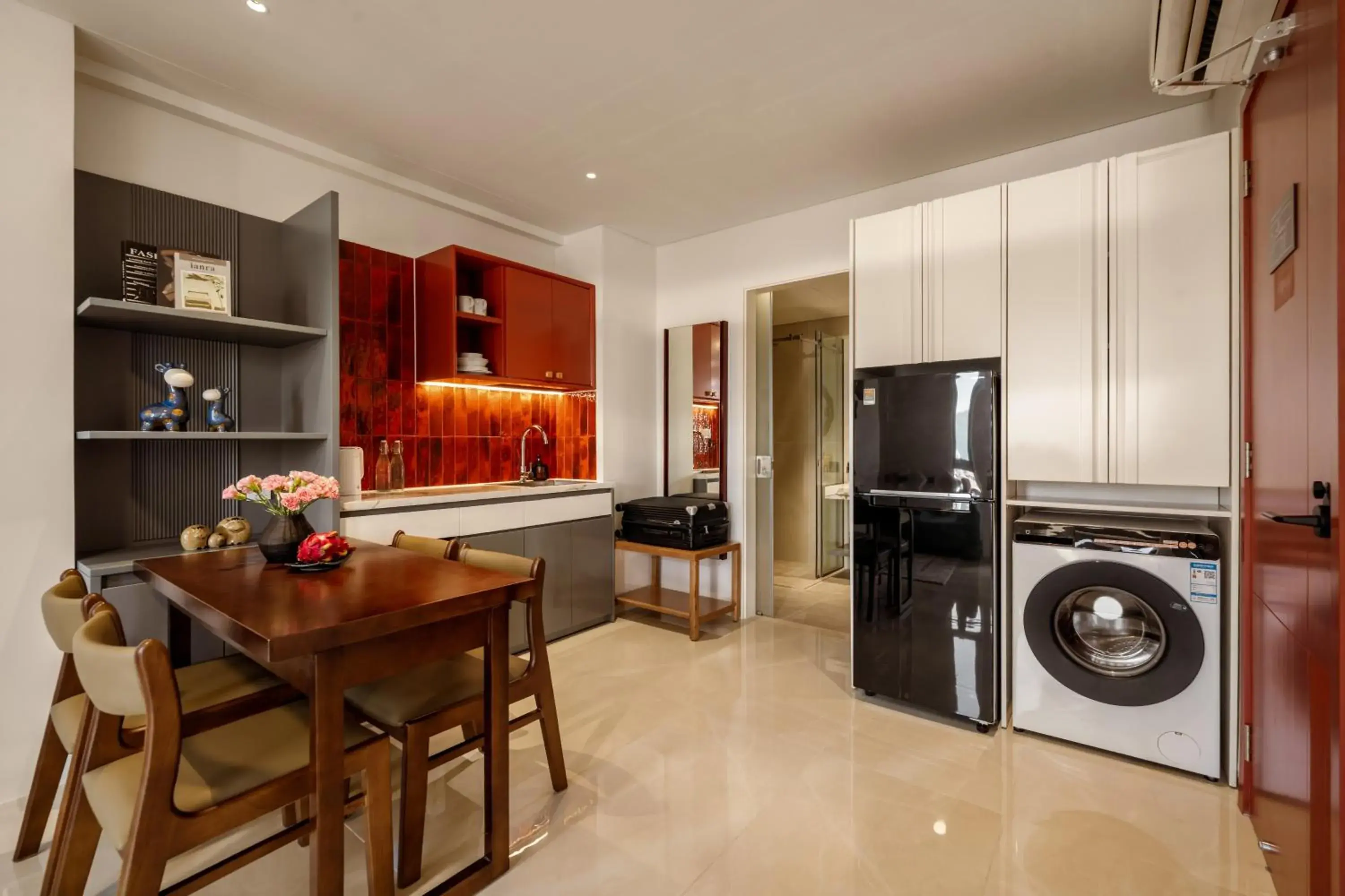 One-Bedroom Deluxe Apartment in Amber Bay Hotel & Suites Da Nang One-Bedroom Deluxe Apartment in Amber Bay Hotel & Suites Da Nang