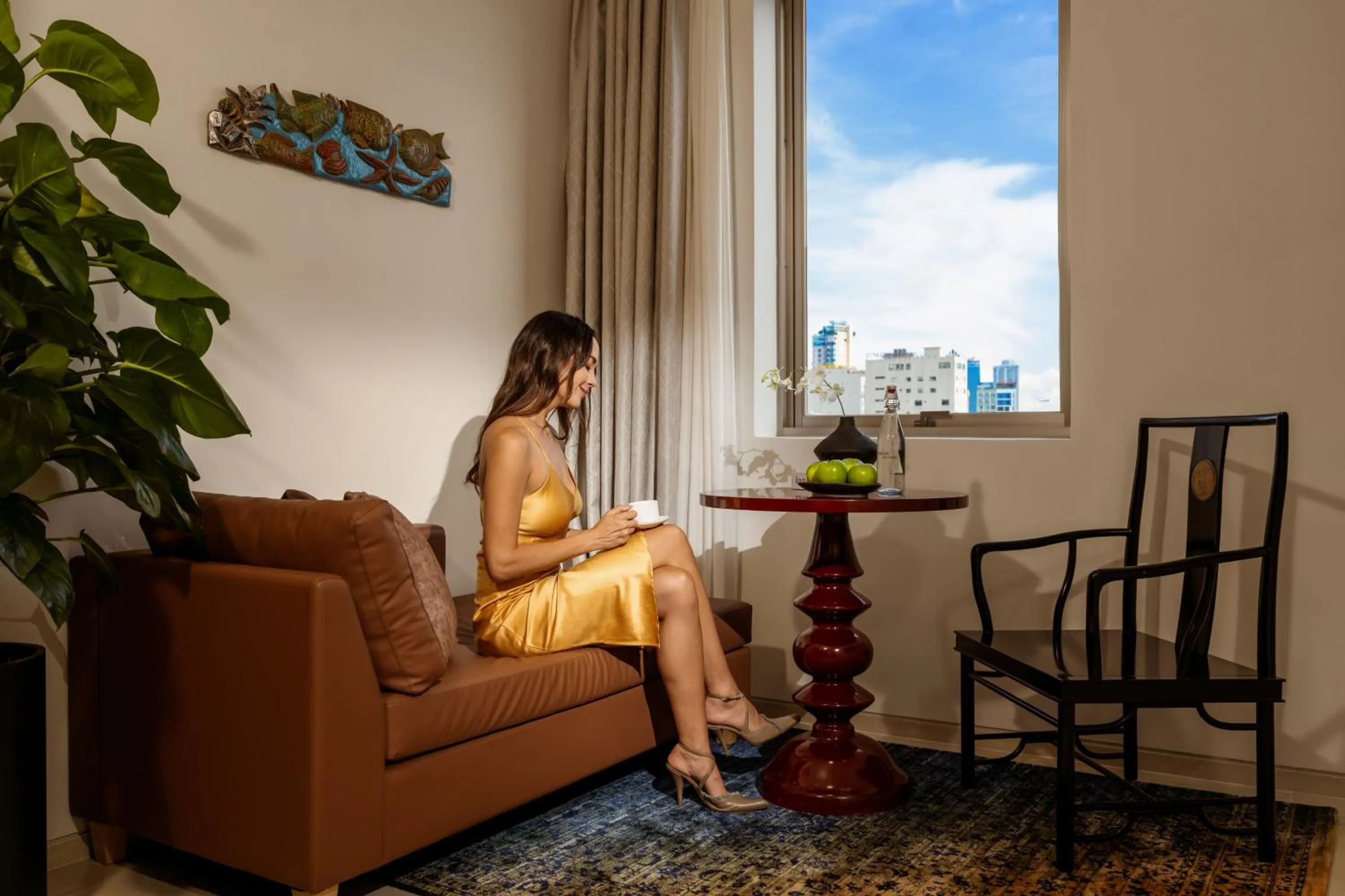 People in Amber Bay Hotel & Suites Da Nang