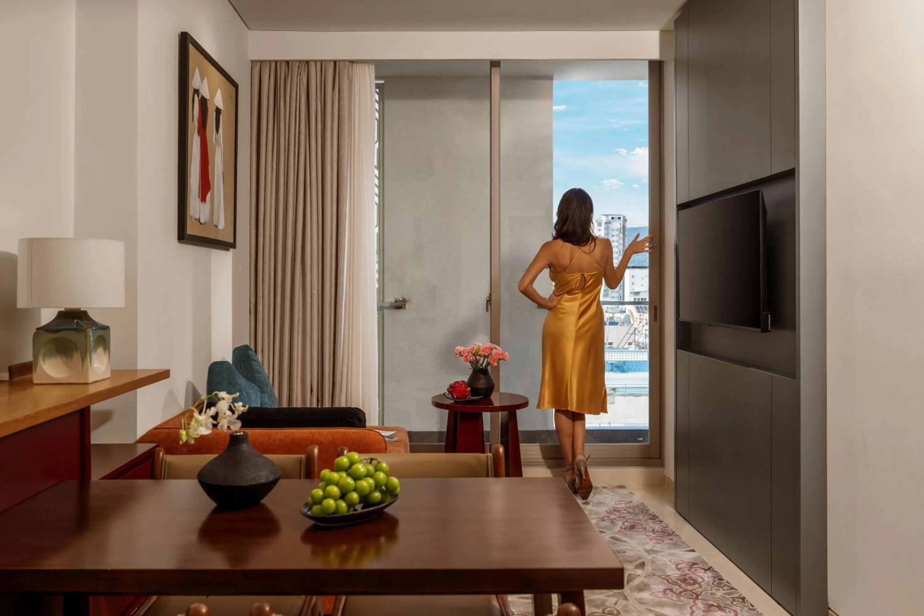 People in Amber Bay Hotel & Suites Da Nang