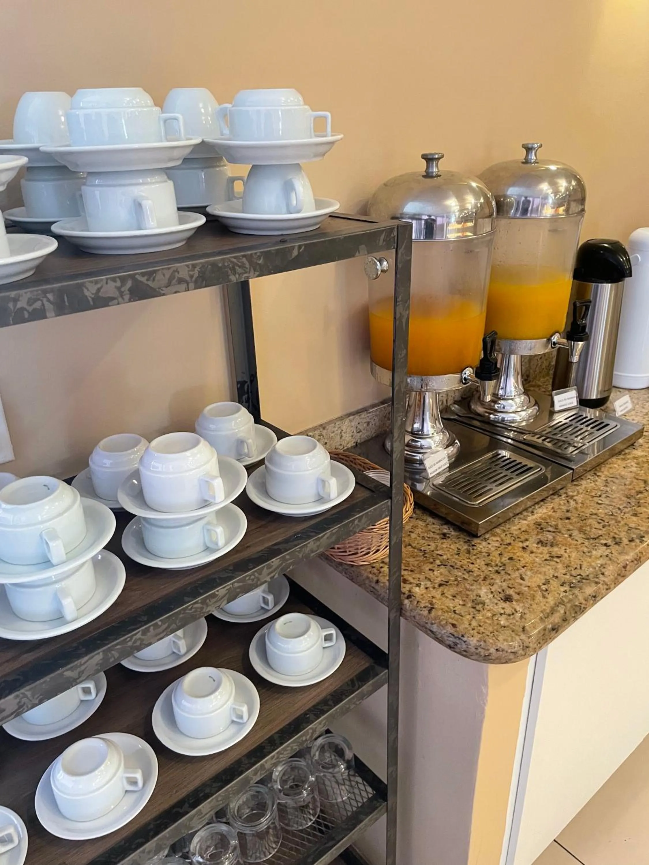 Breakfast in Hotel Cantareira