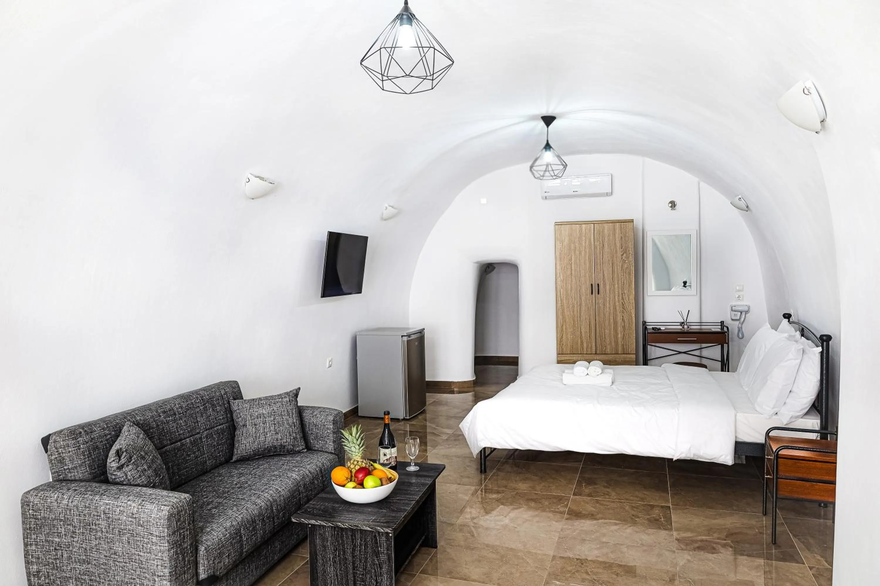 Xaravgi Resort Suites