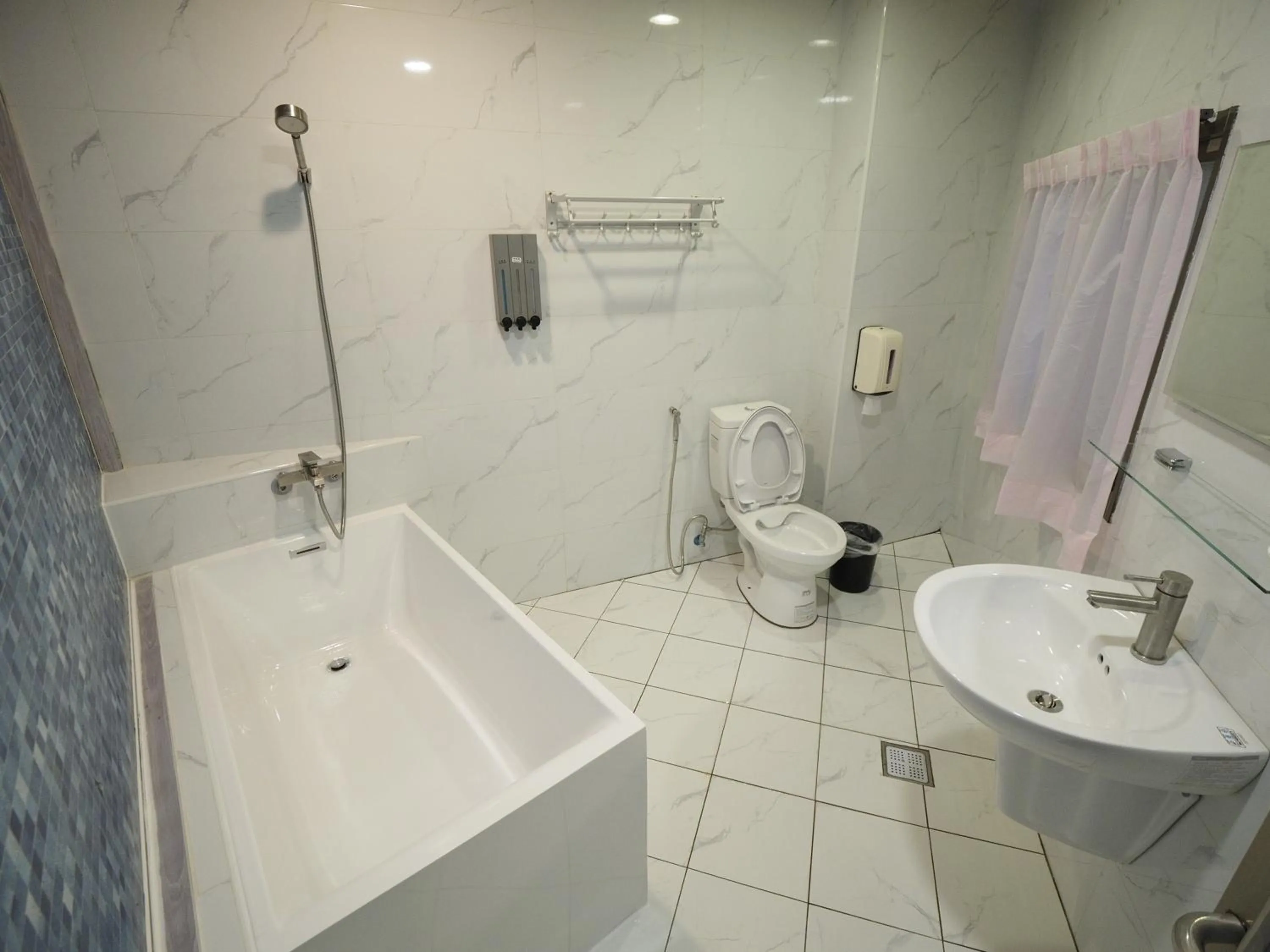 Bathroom in 合悅都會商旅 Heyue HOTEL