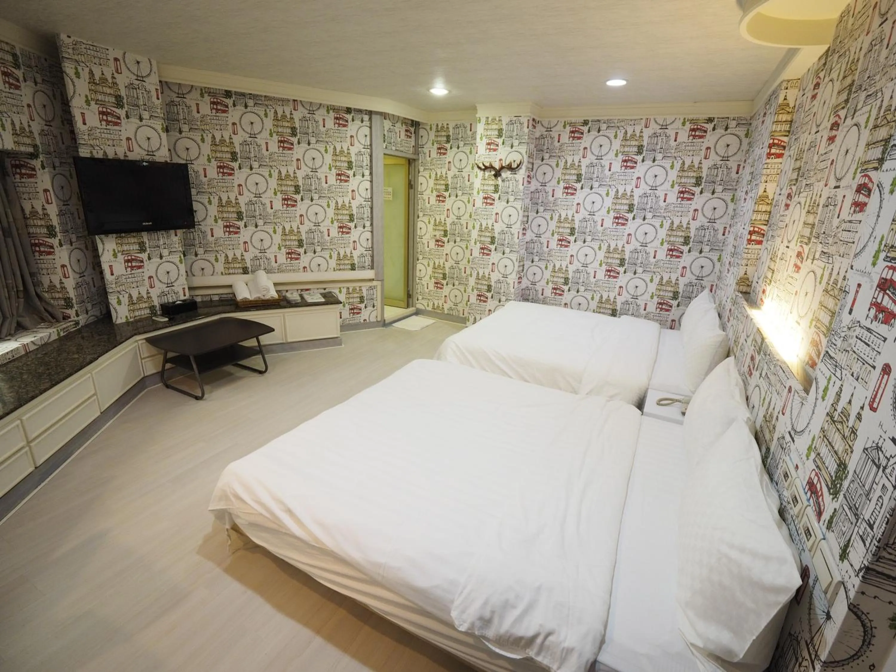 Bed in 合悅都會商旅 Heyue HOTEL