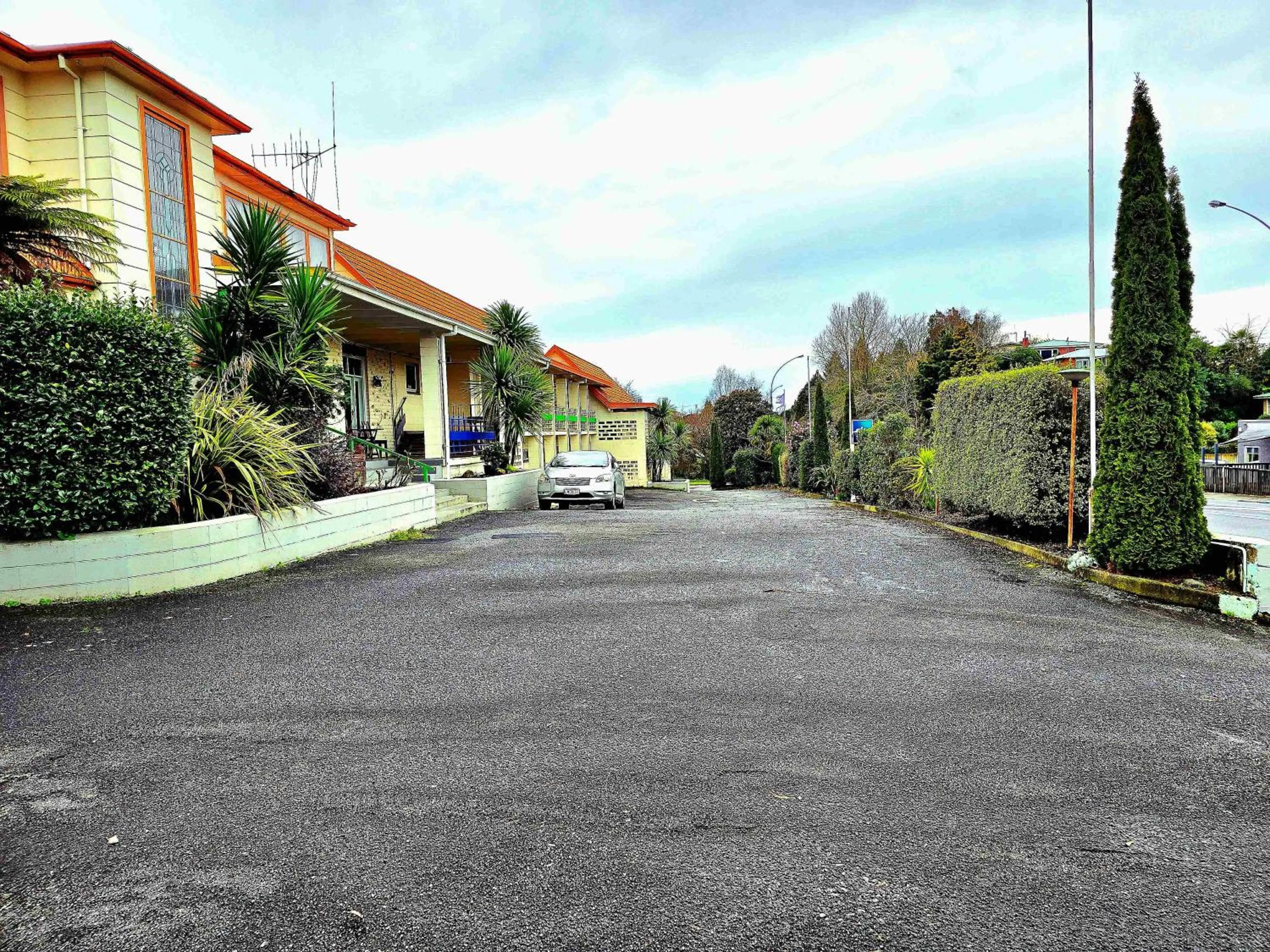 Street view in Putaruru Arms Motor Inn