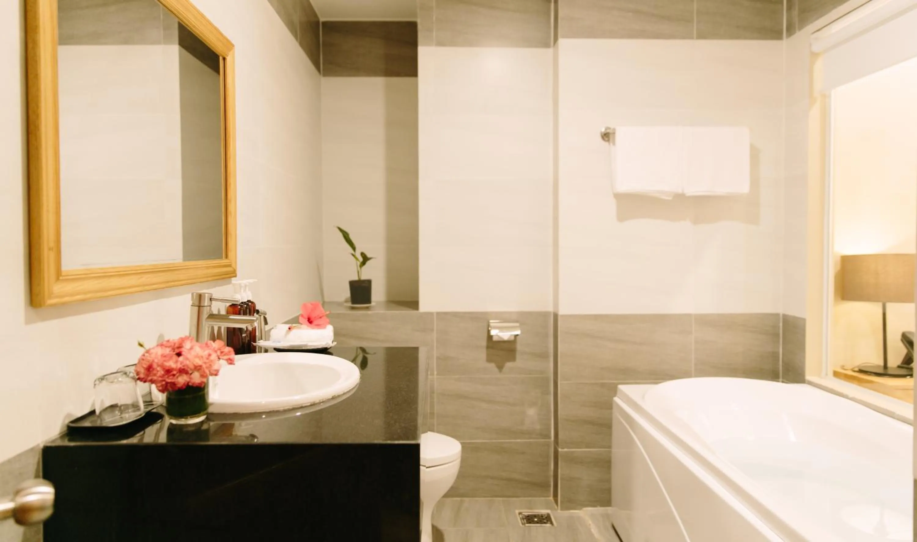 Bathroom in Minh Nhung Hotel