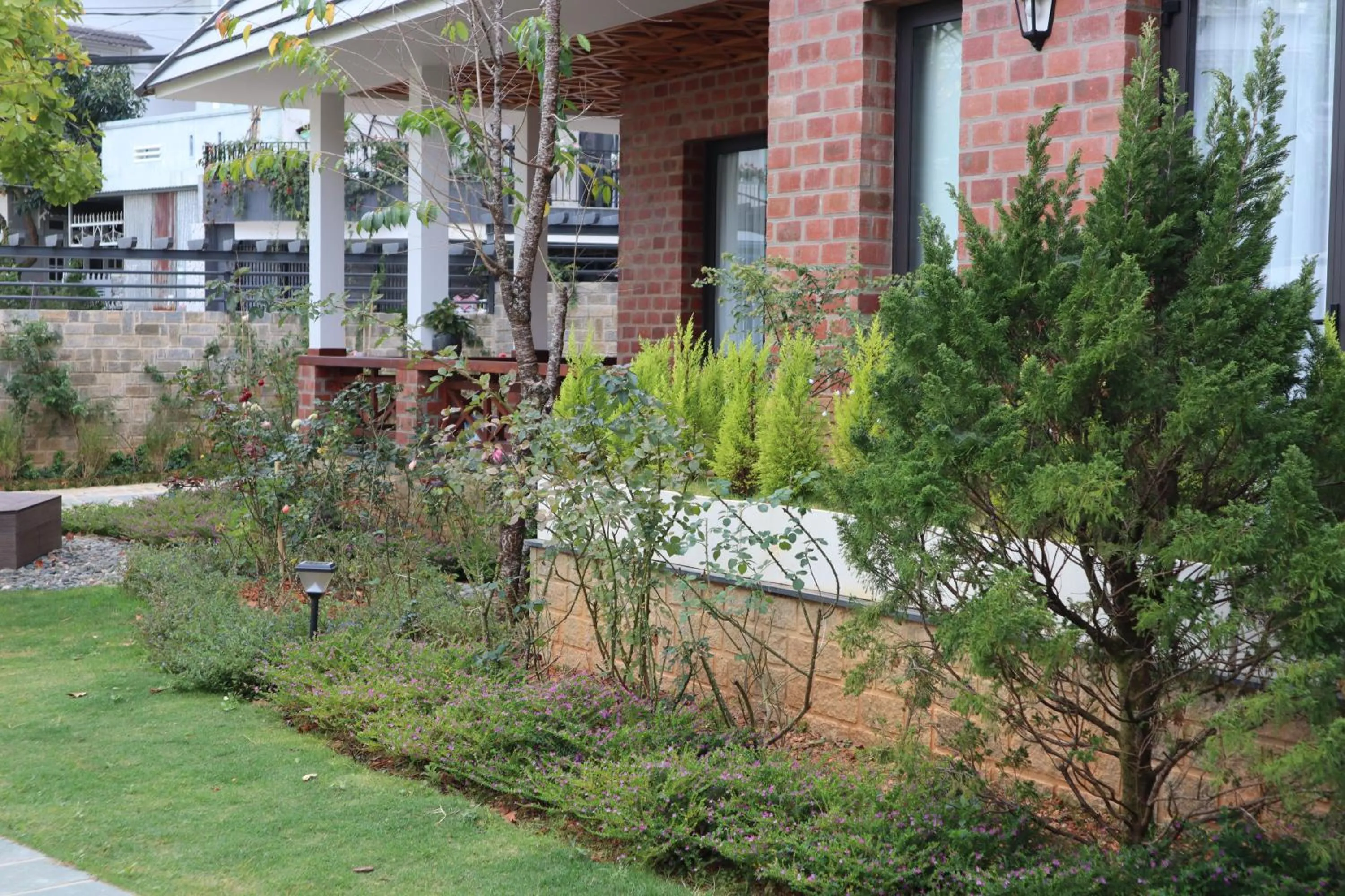 Property building in Hoang Loc Villa