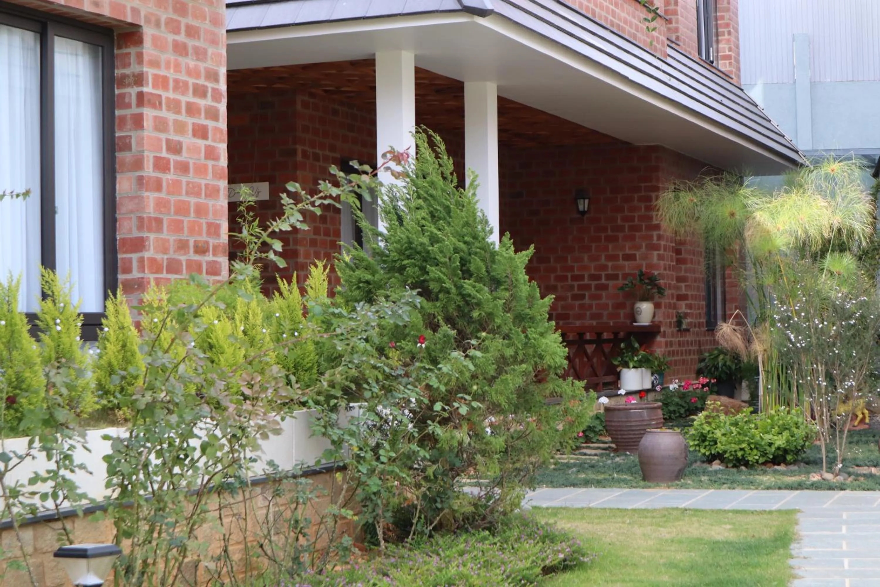 Property building in Hoang Loc Villa