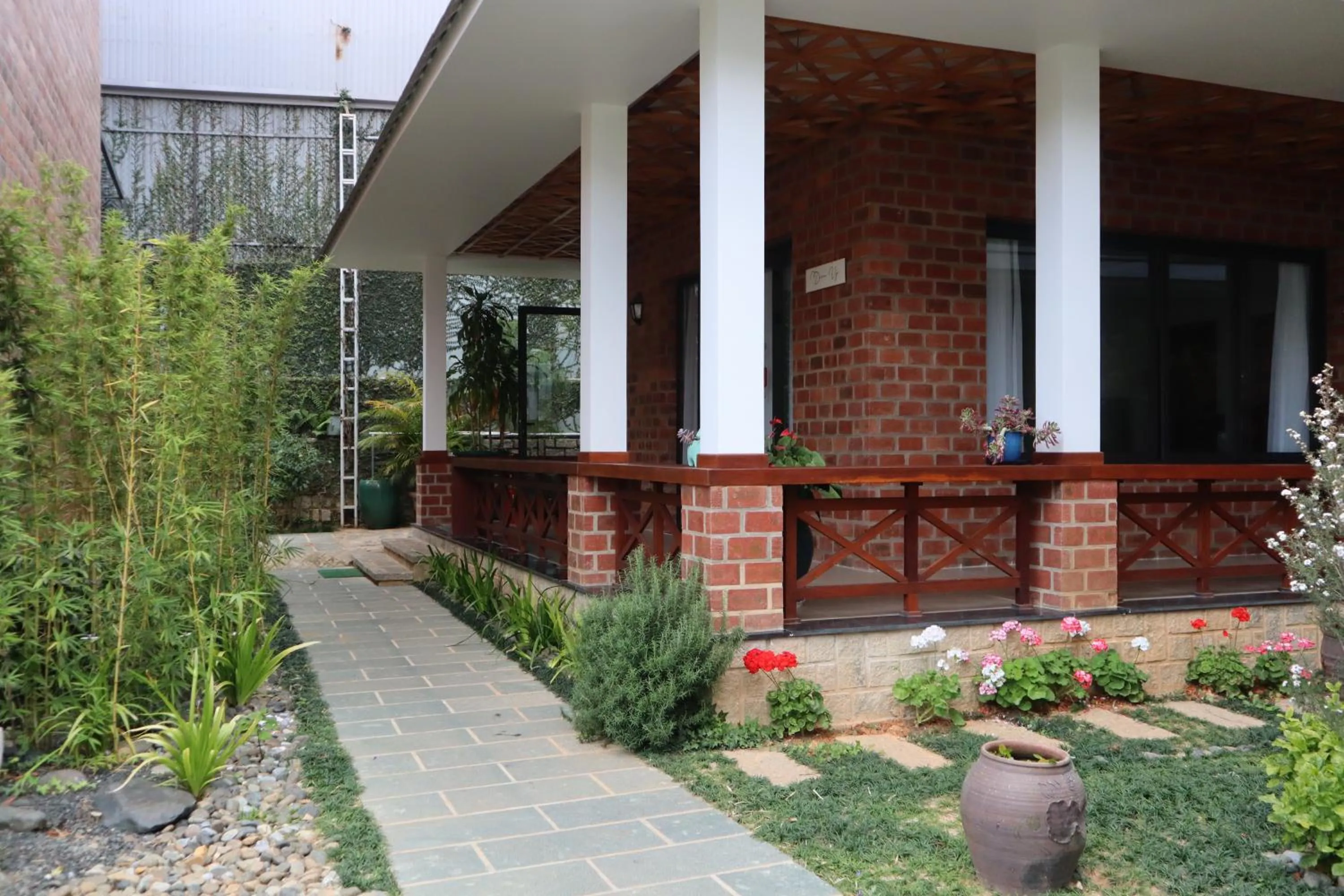 Property building in Hoang Loc Villa