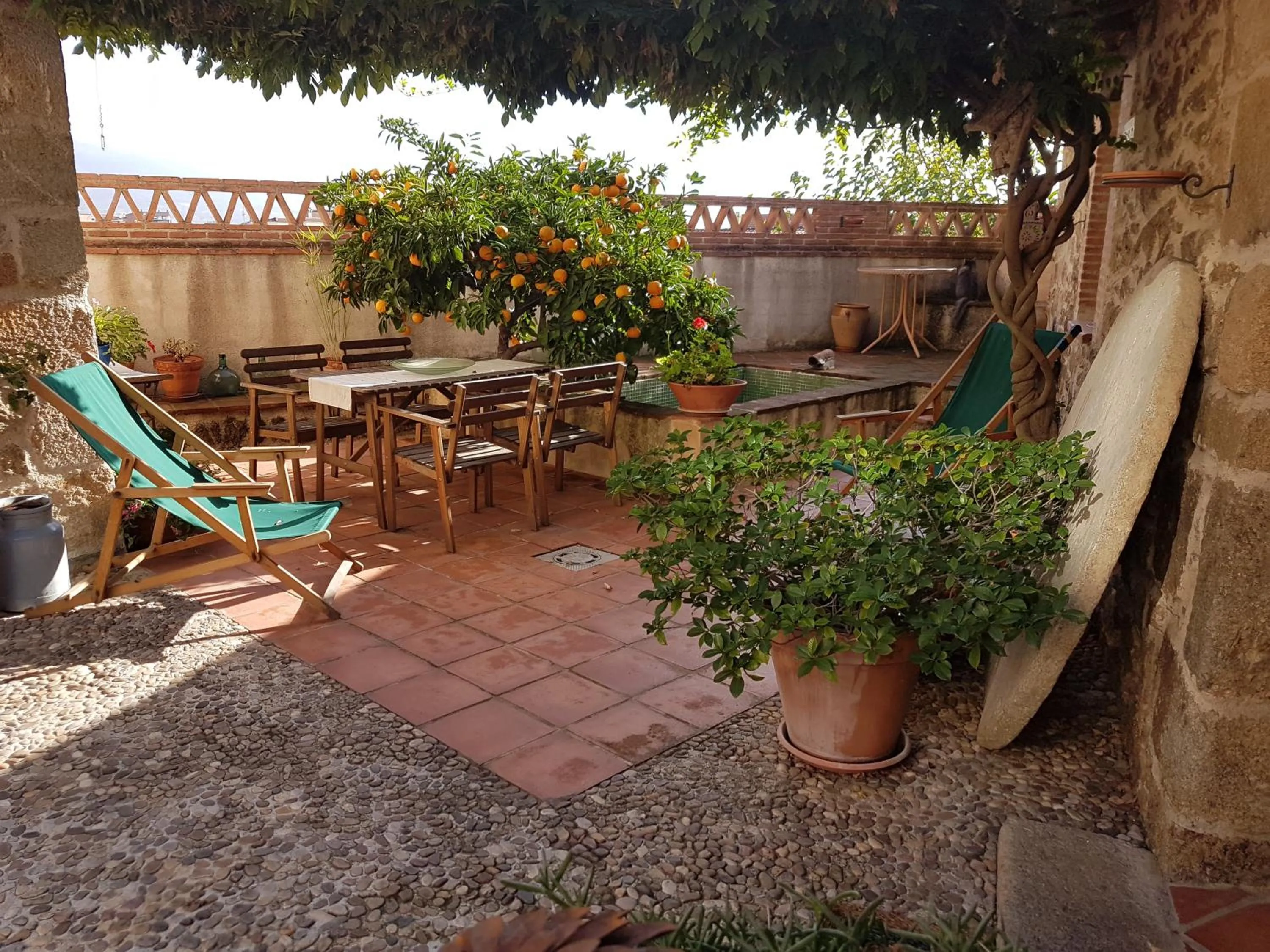 Patio in El Atalanto