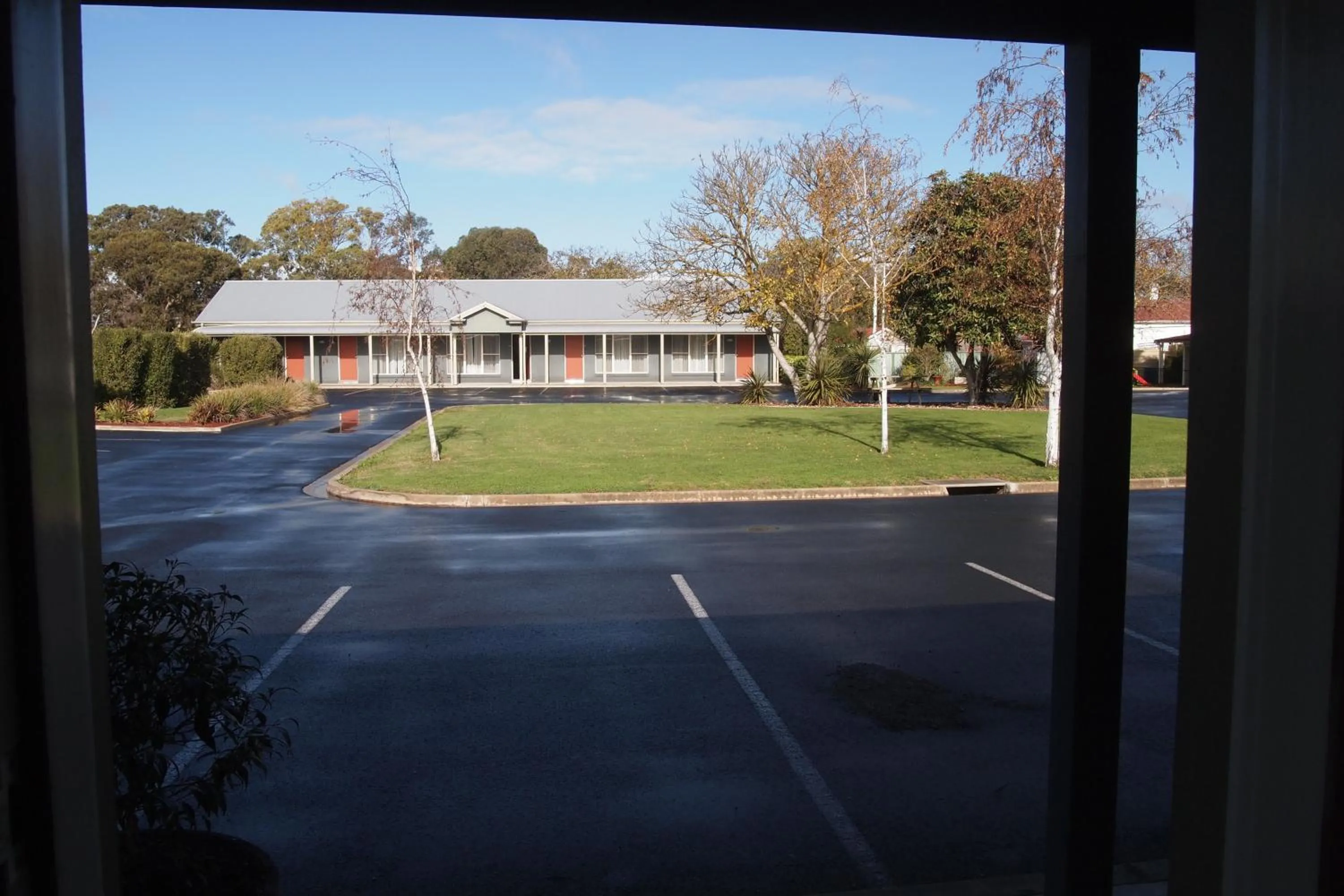 Property building in Alexander Cameron Suites