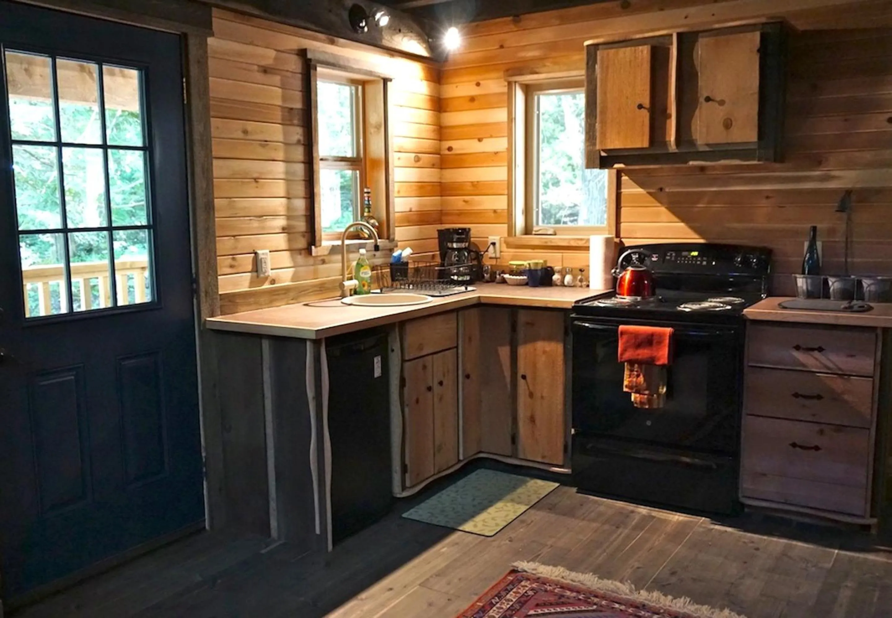 Kitchen or kitchenette in Logden Lodge