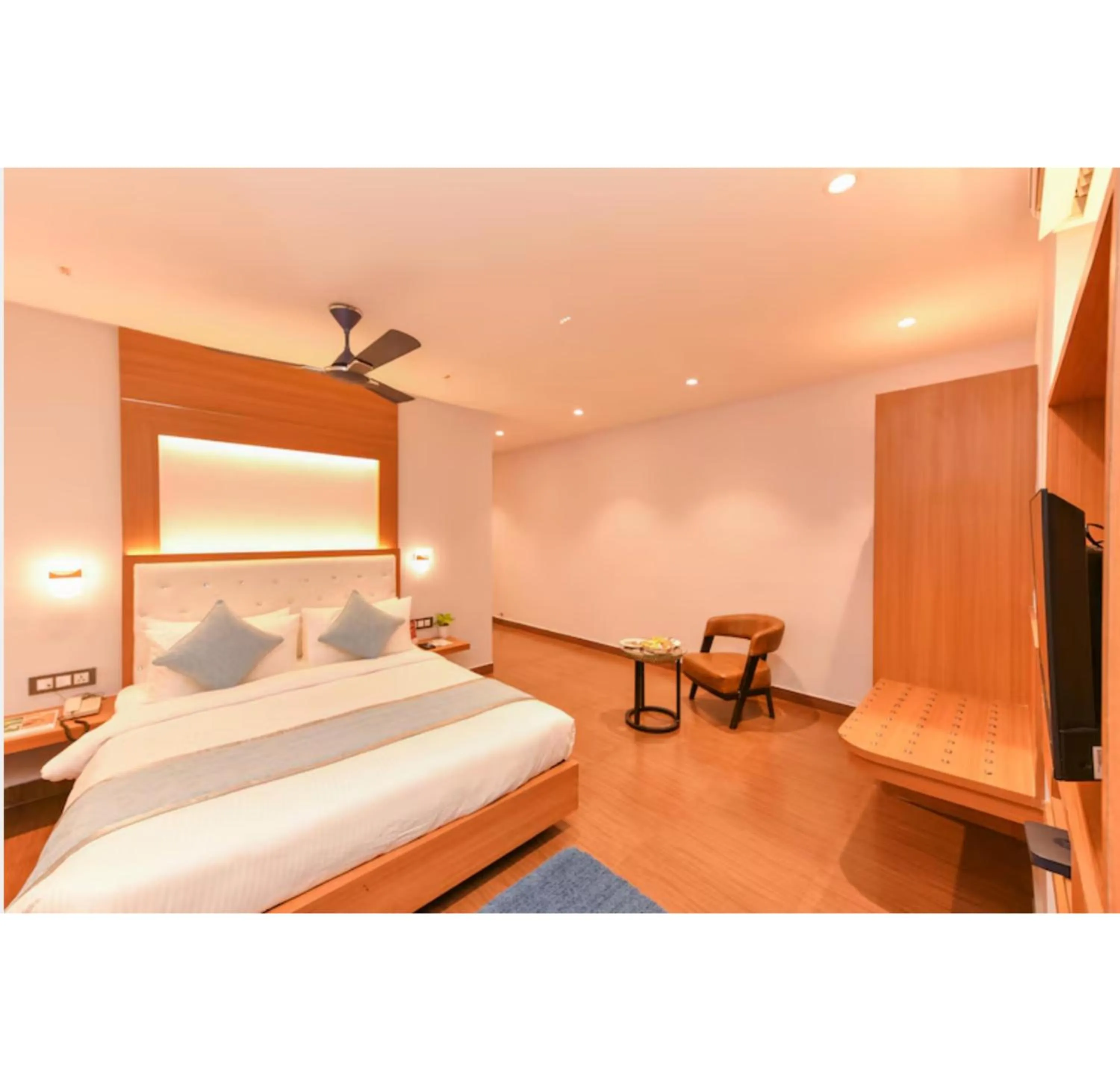 Photo of the whole room, Bed in La Sara Vista