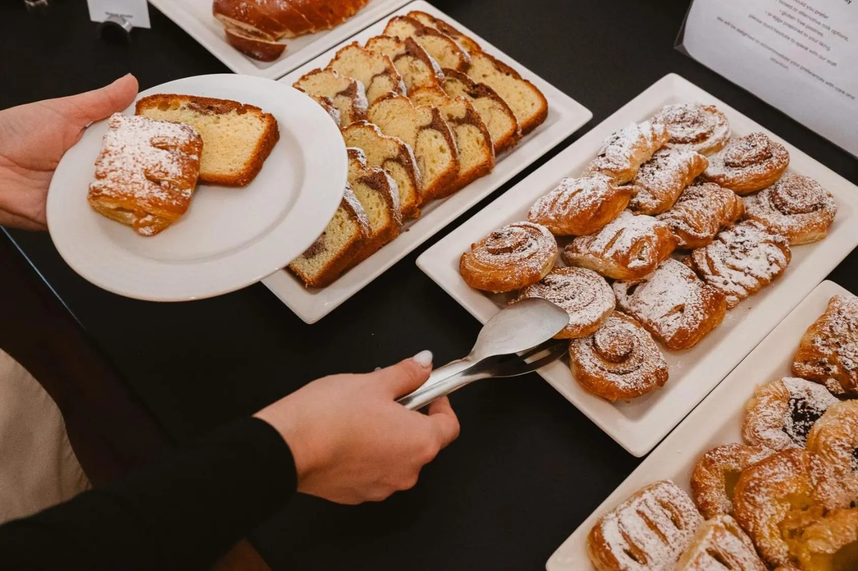 Breakfast in Vila Marína