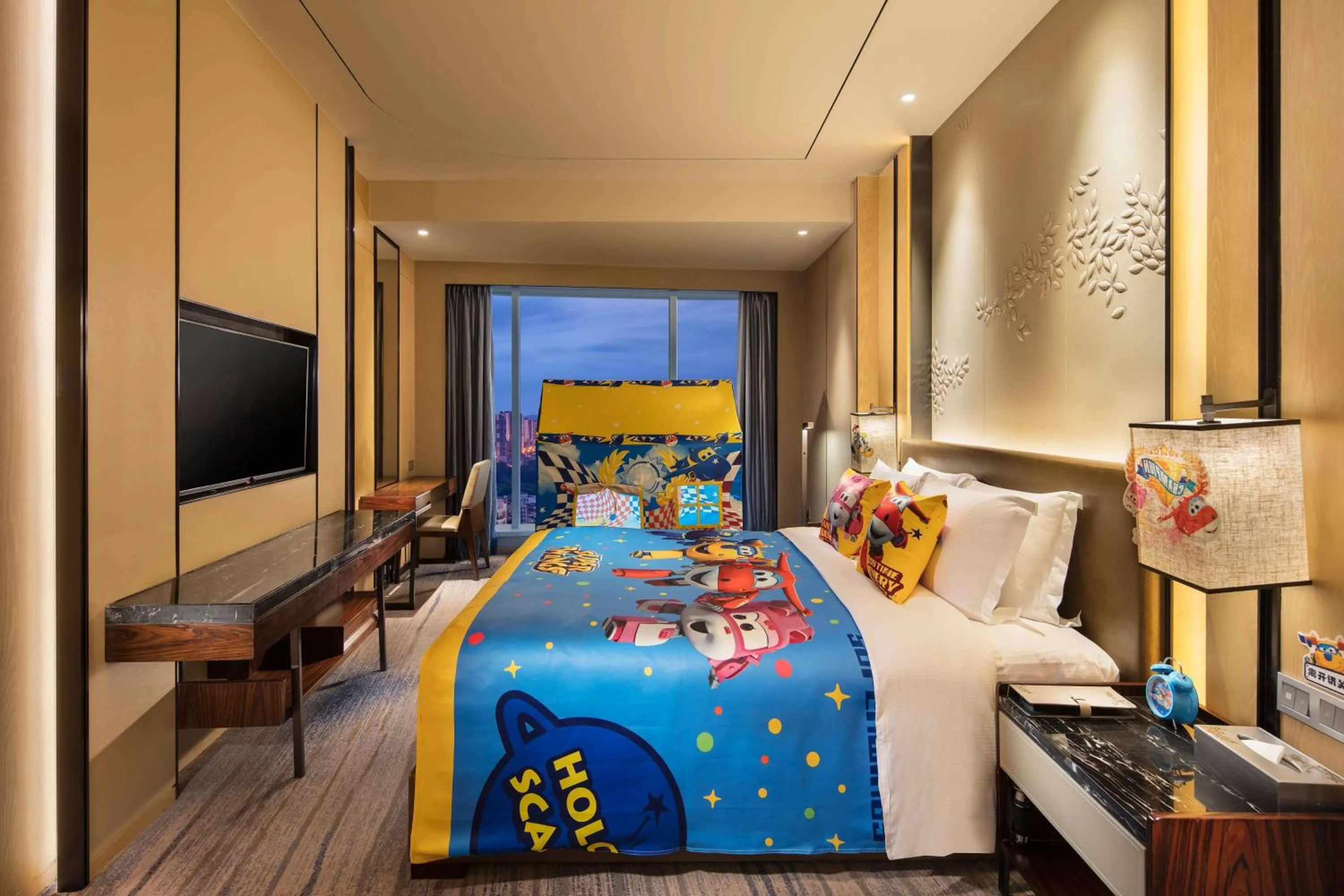 Bedroom, Bed in DoubleTree by Hilton Hotel Anshun