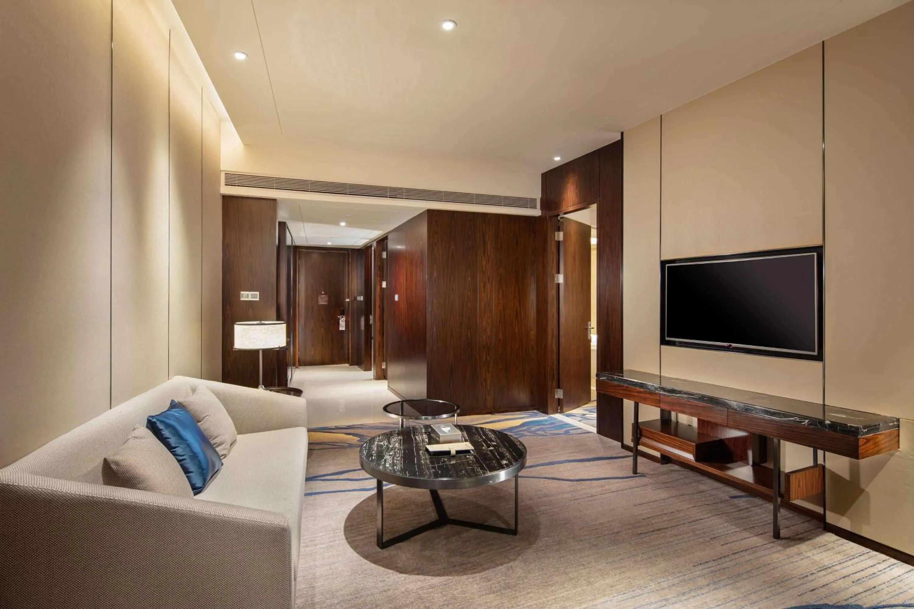 Bedroom in DoubleTree by Hilton Hotel Anshun