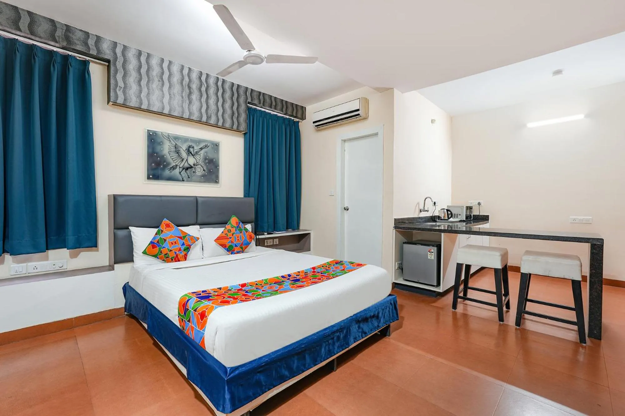 FabHotel Upstream