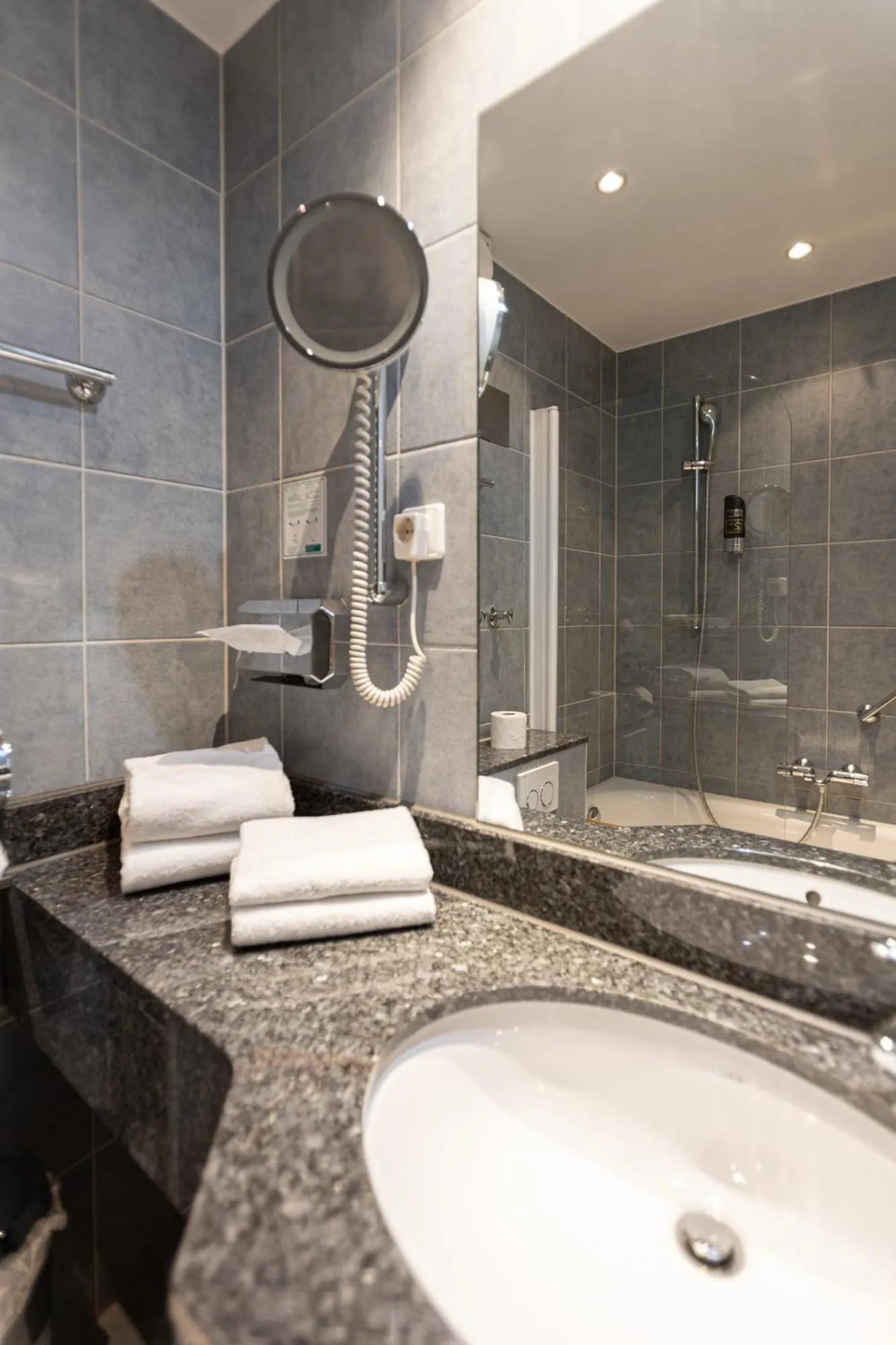 Bathroom in Hotel Quellenhof