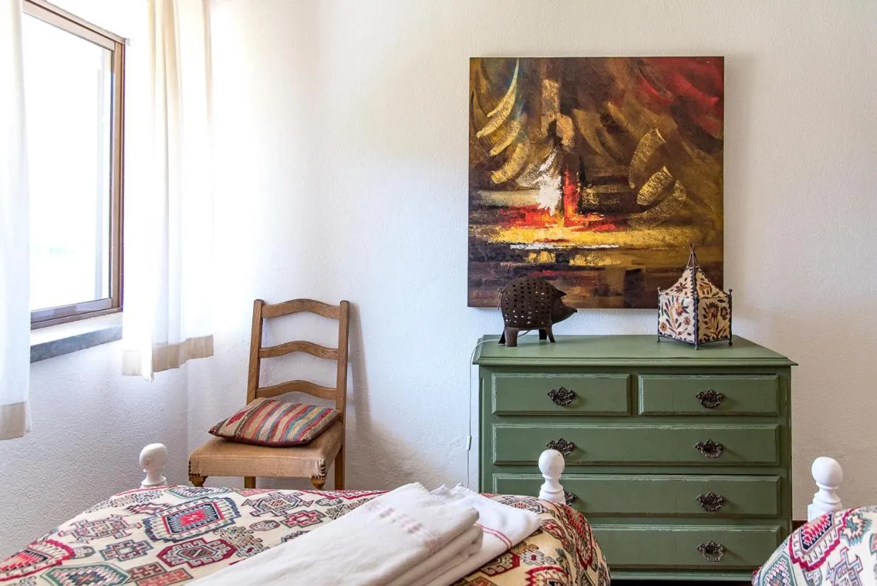 Decorative detail, Bed in Moby Dick Lodge Cascais