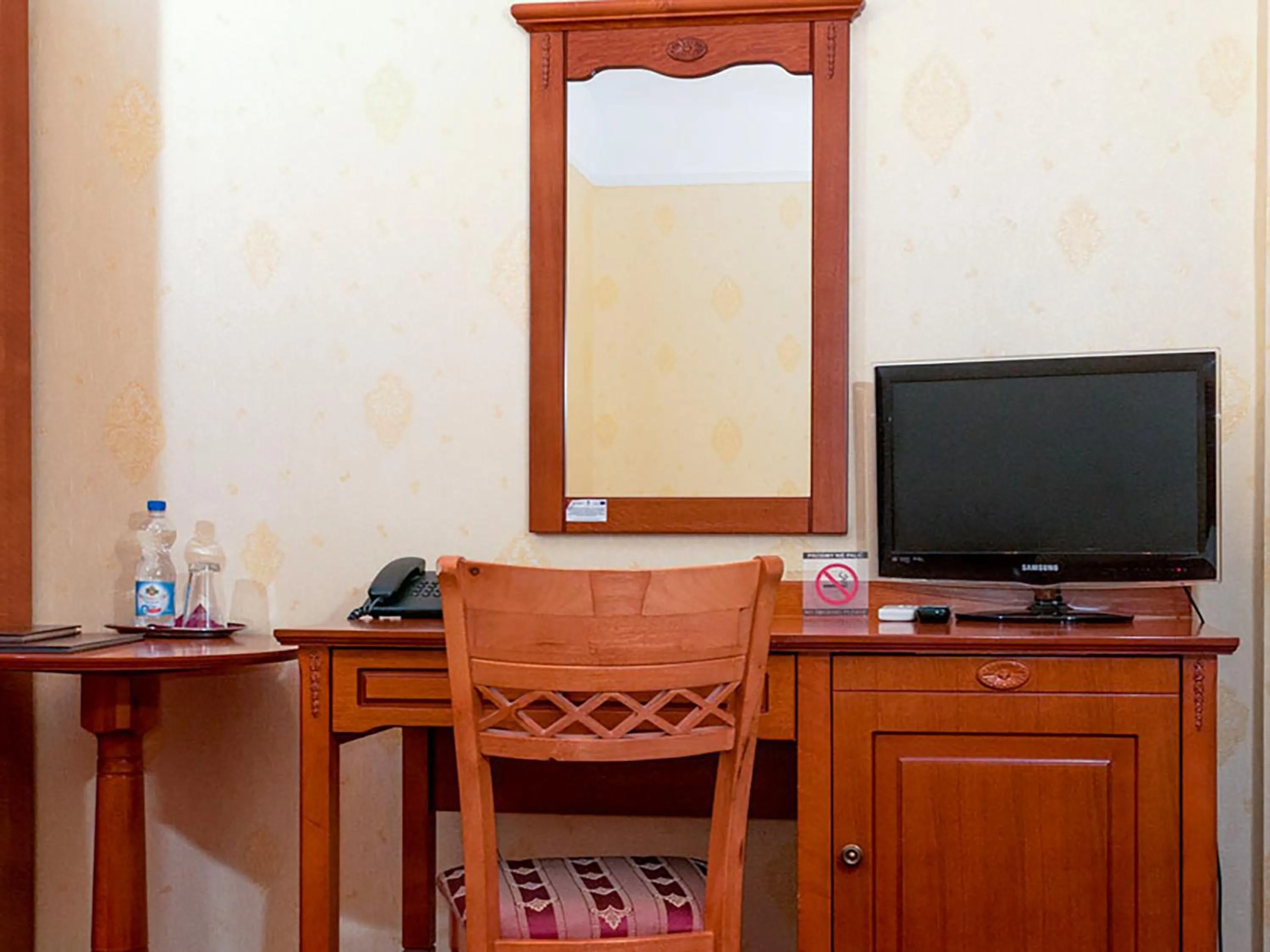 TV and multimedia in Hotel Korona