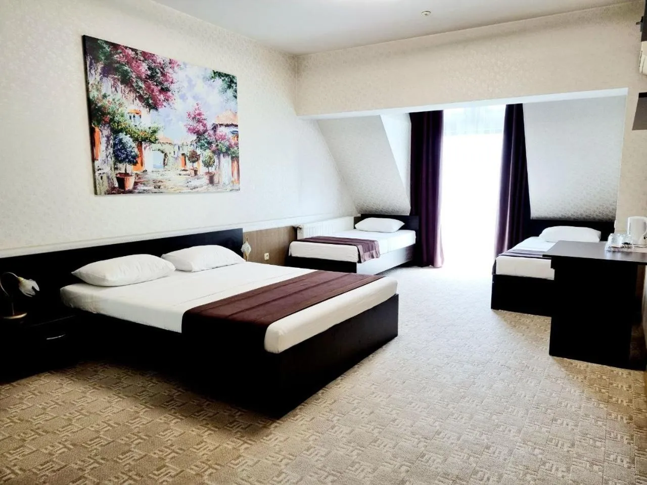 Photo of the whole room, Bed in TipTop Hotel CITY CENTER