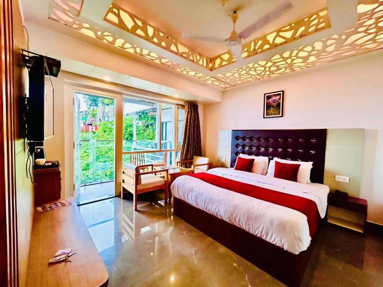 Hotel Dwaper A Premium Property Near Mall Road