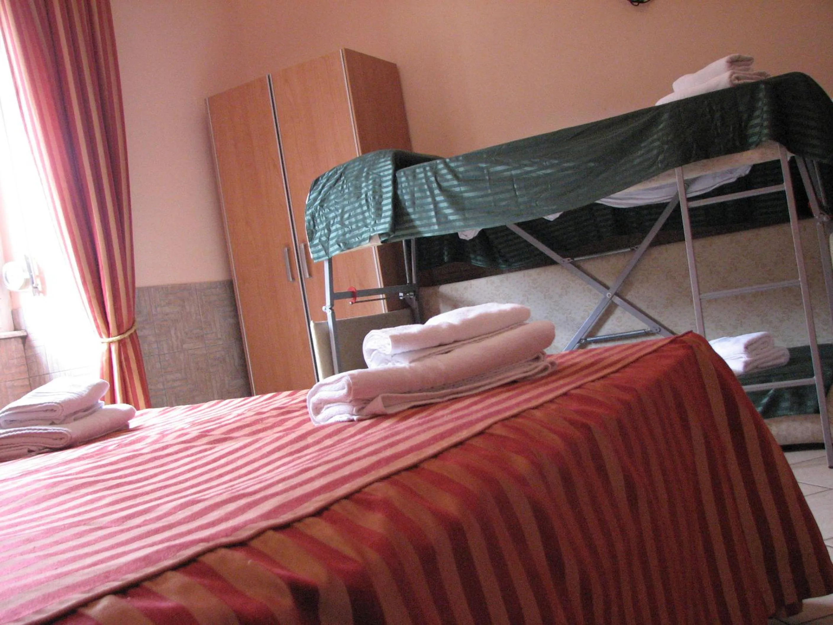 Street view, Bed in Palma