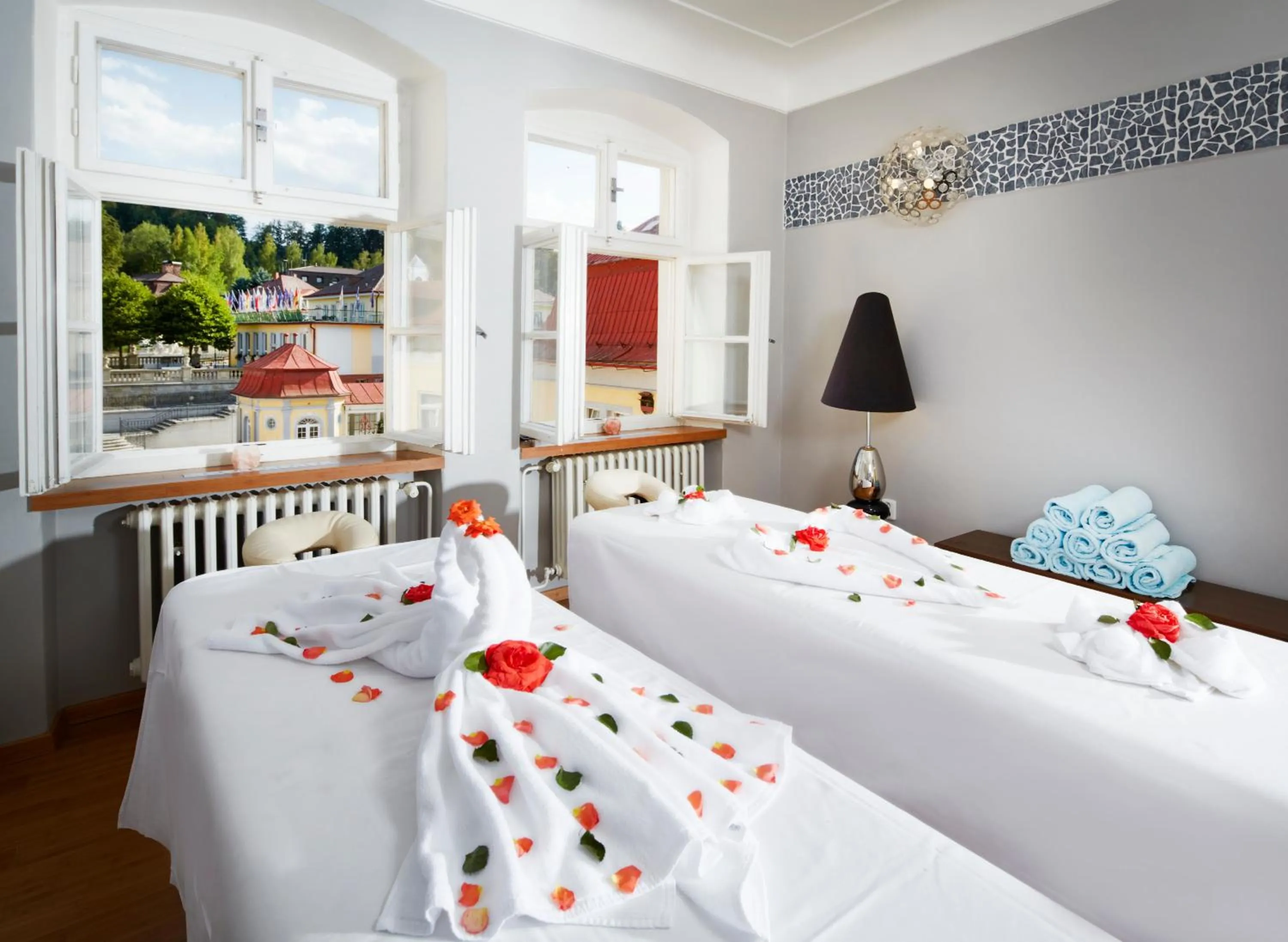 Massage, Bed in Spa Resort Libverda - Hotel Lesní Zátiší