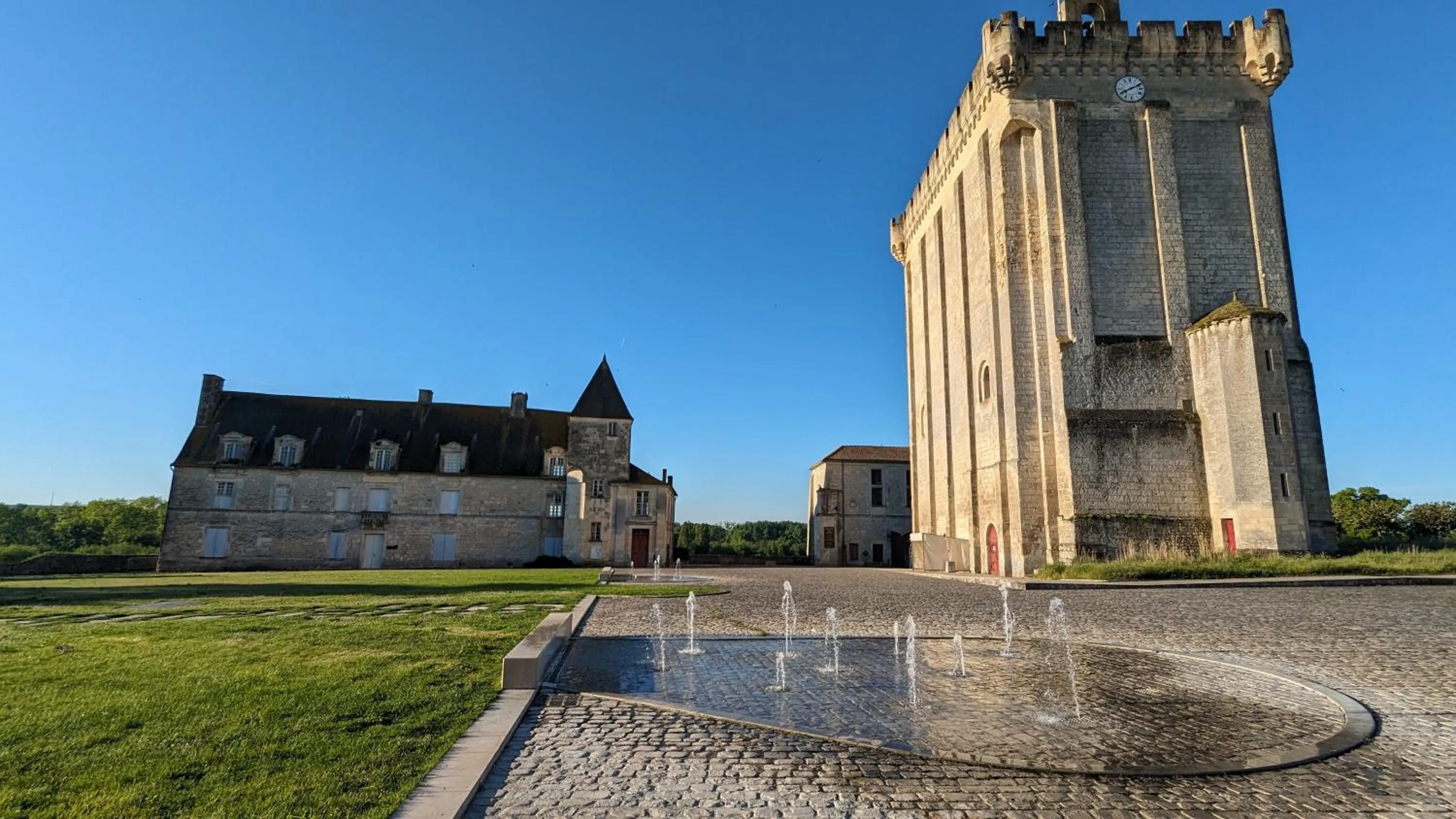 Nearby landmark in Chambre d'Hôtes La Grenade Bleue