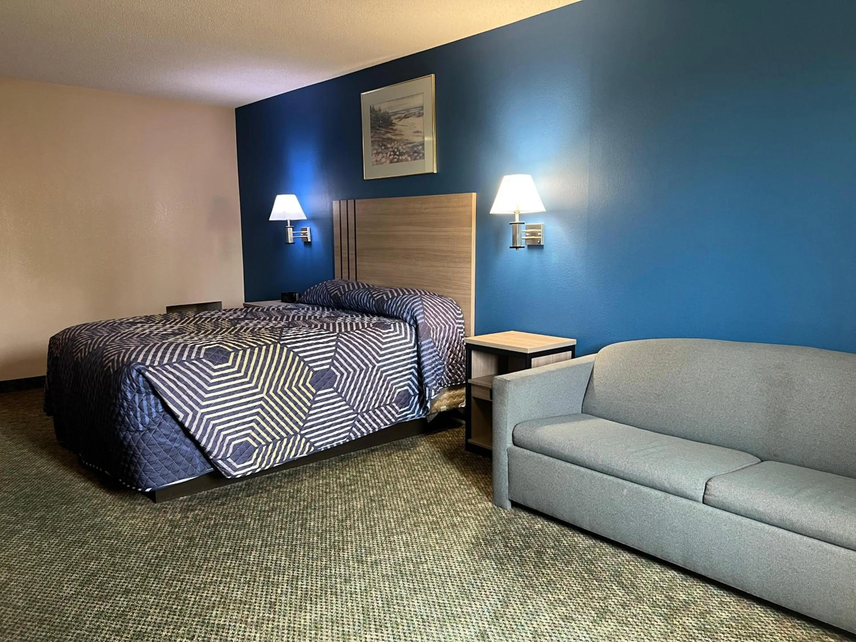 Bedroom, Bed in Capital O Marysville Surf Motel Kansas