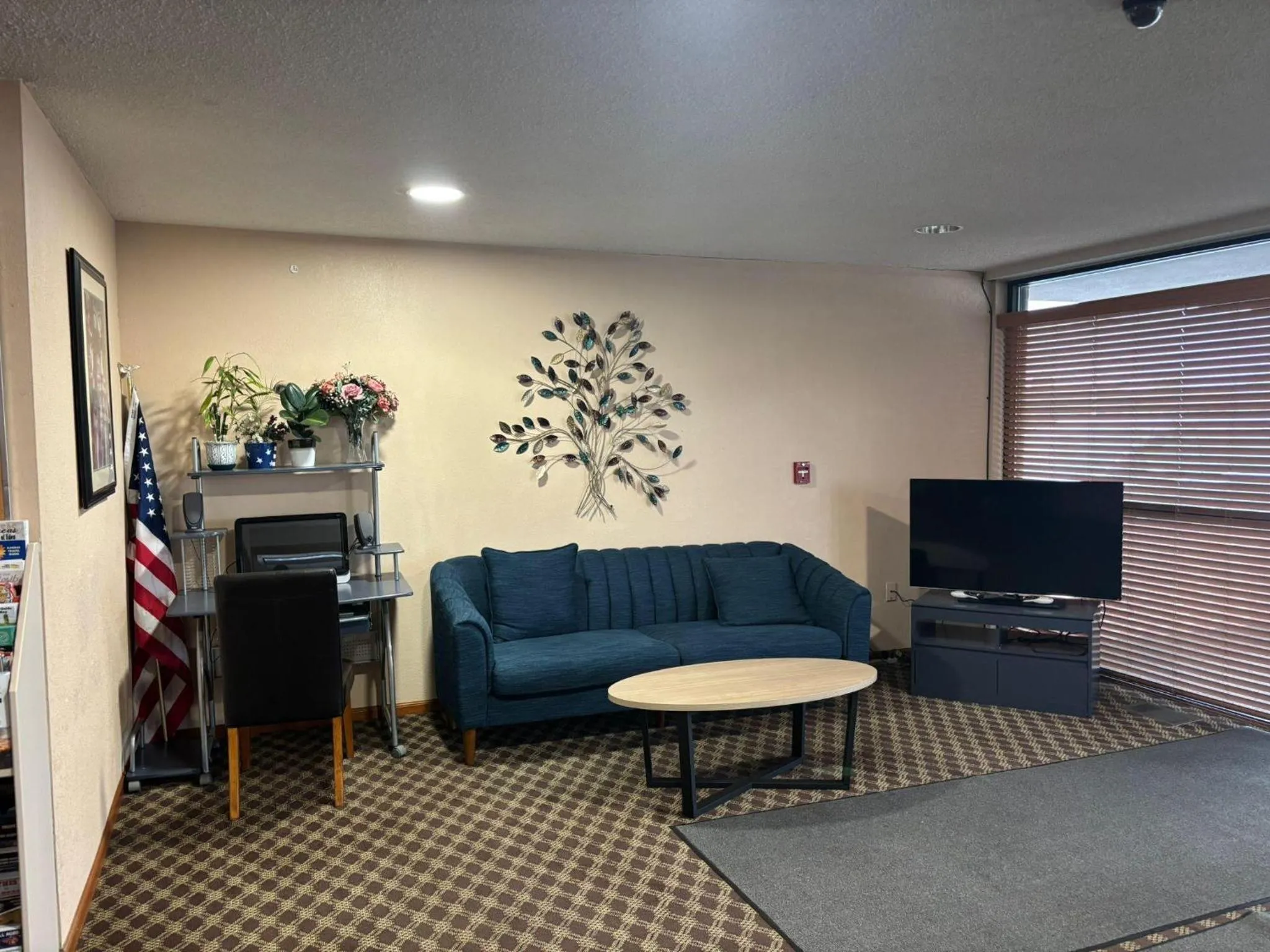 Lobby or reception in Capital O Marysville Surf Motel Kansas