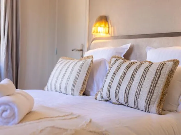 Bed in Hôtel Lou Juan