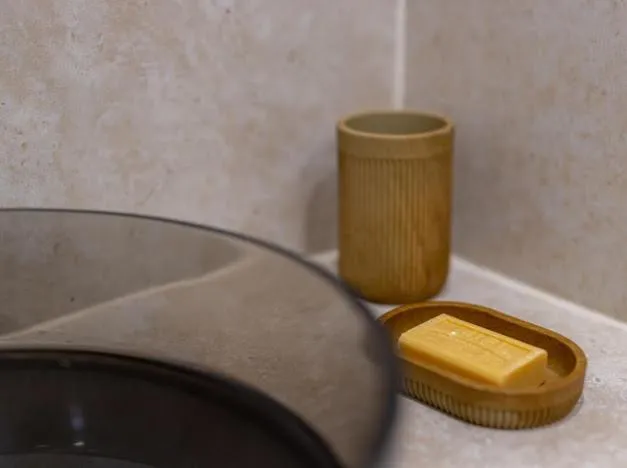 Bathroom in Hôtel Lou Juan