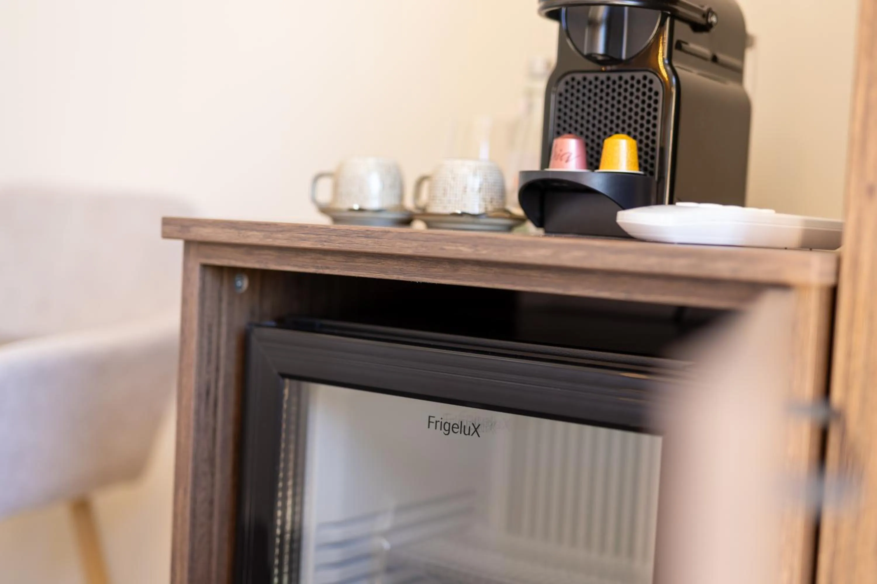 Coffee/tea facilities in Hôtel Lou Juan