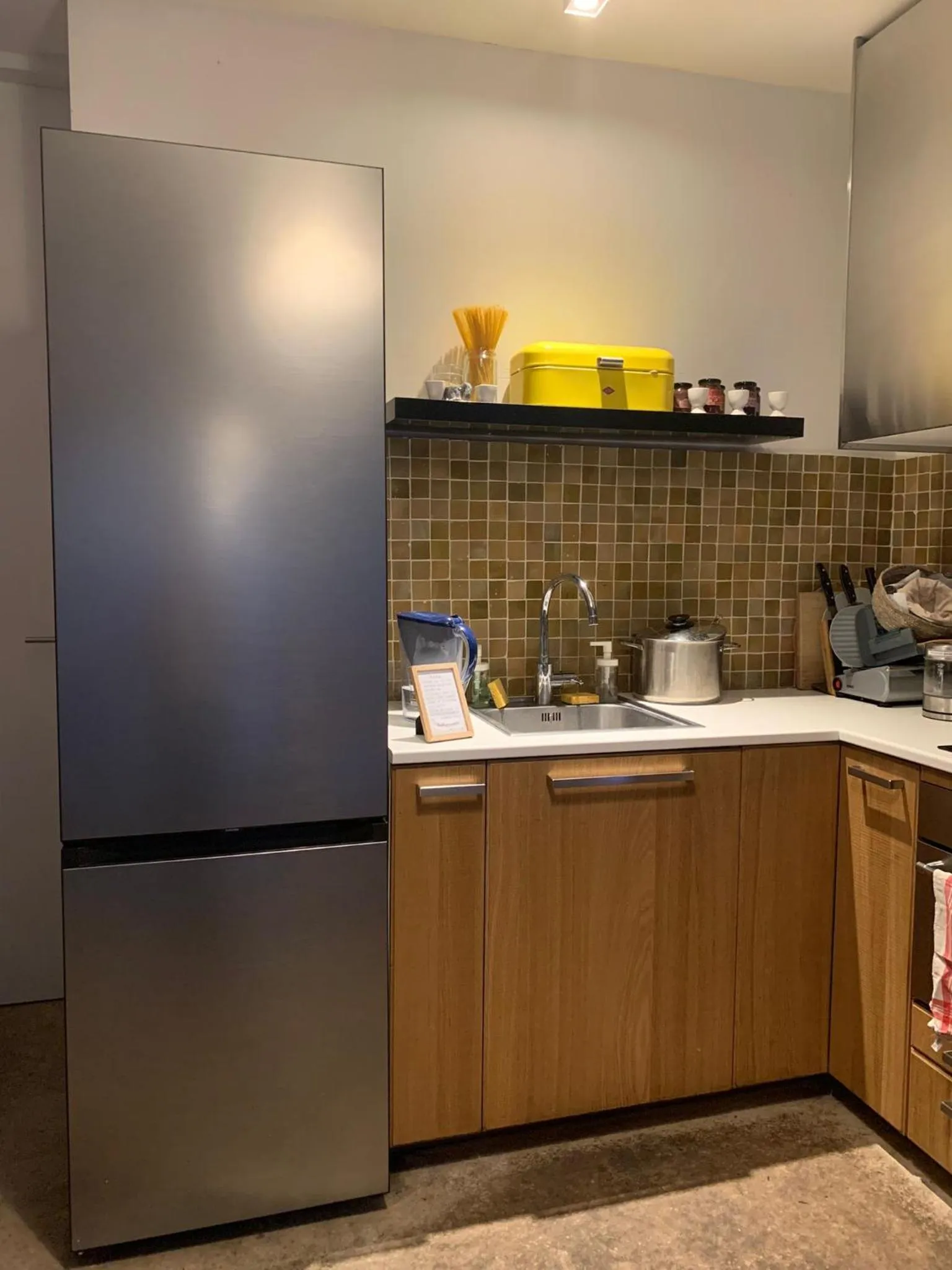 Communal kitchen in B&B DRUUM