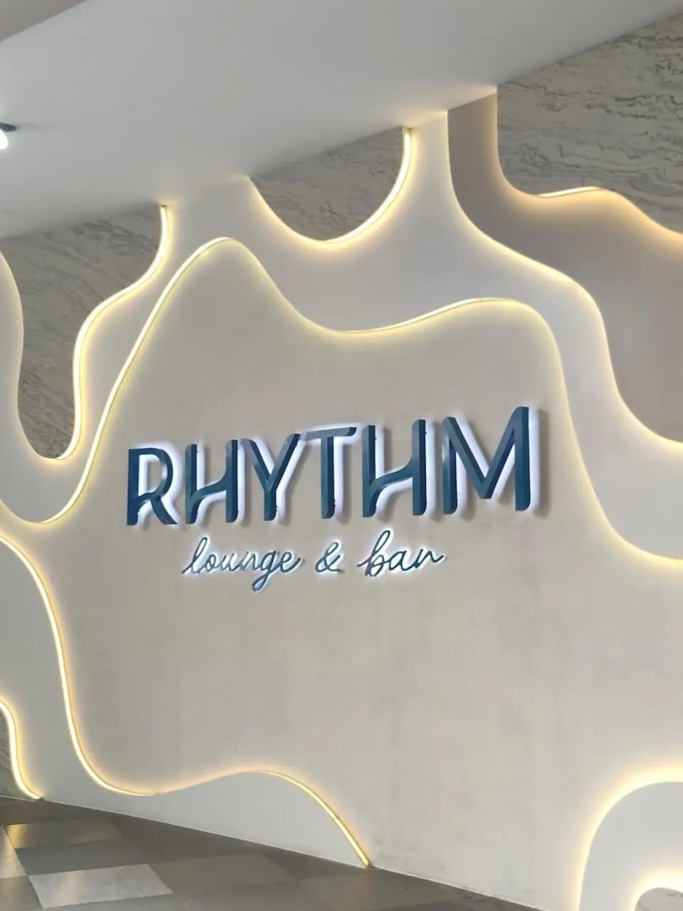 Lounge or bar in Grand Whiz Hotel Praxis Surabaya