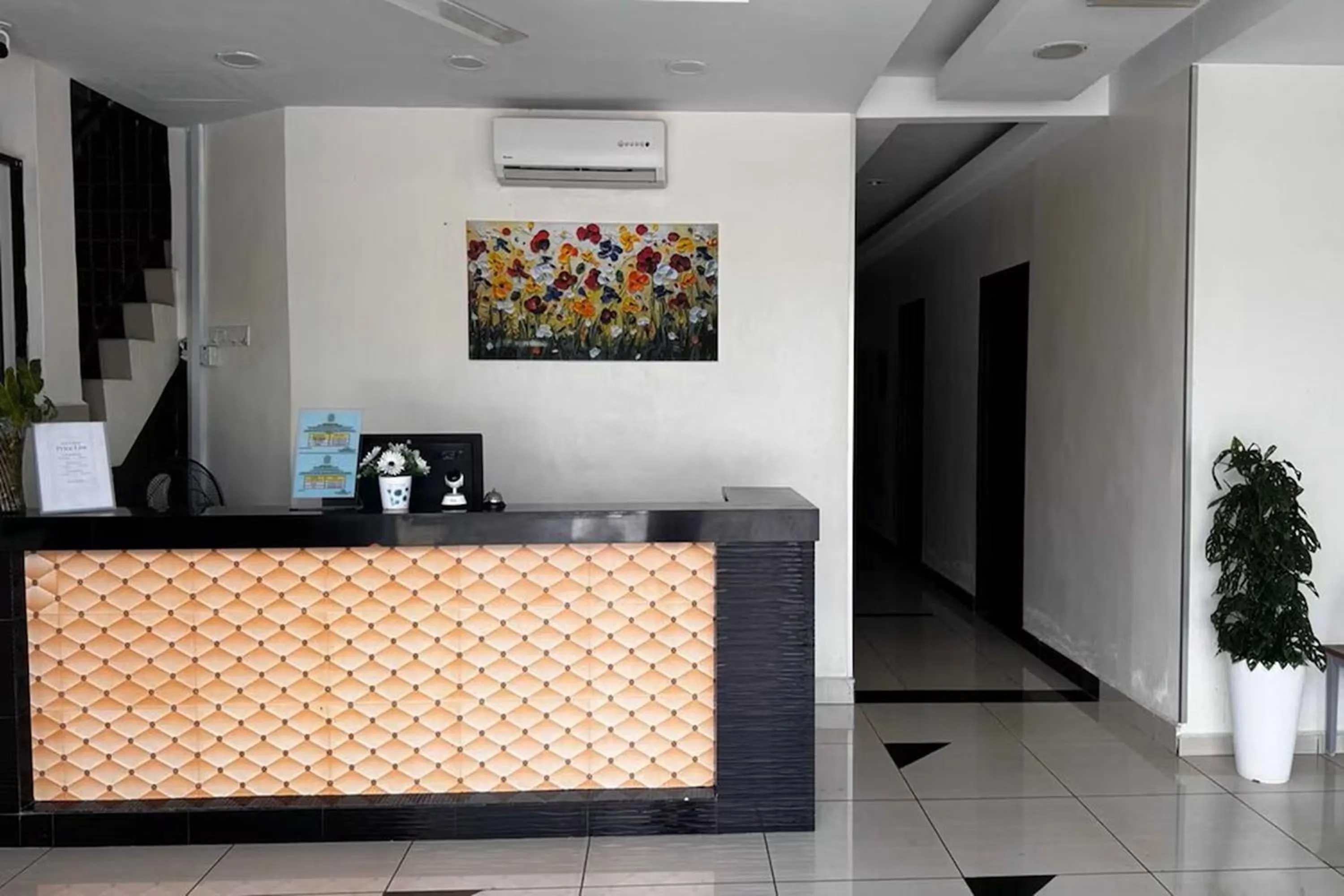 Lobby or reception in Hotel D Lima Inn Langkawi