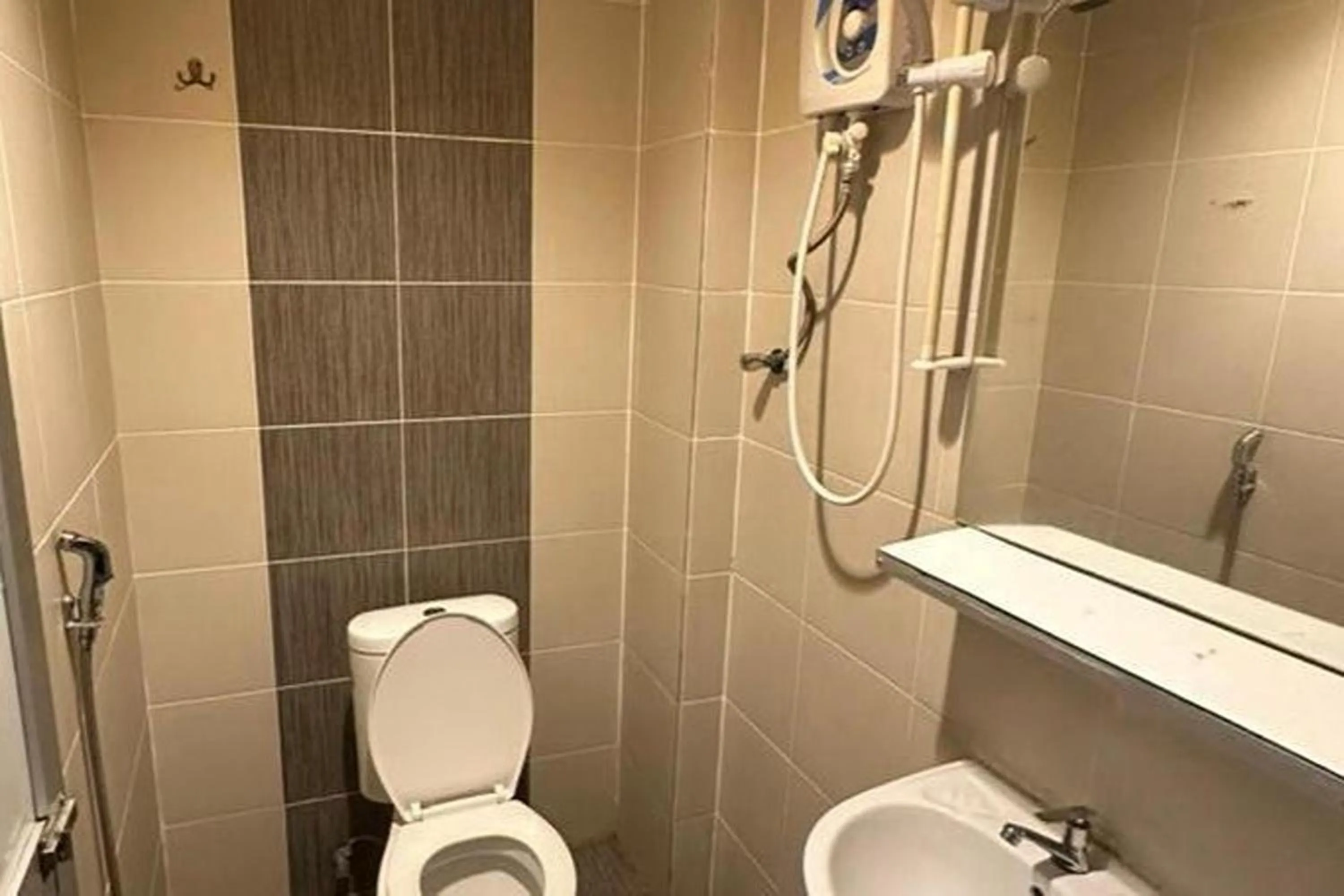 Shower in Hotel D Lima Inn Langkawi