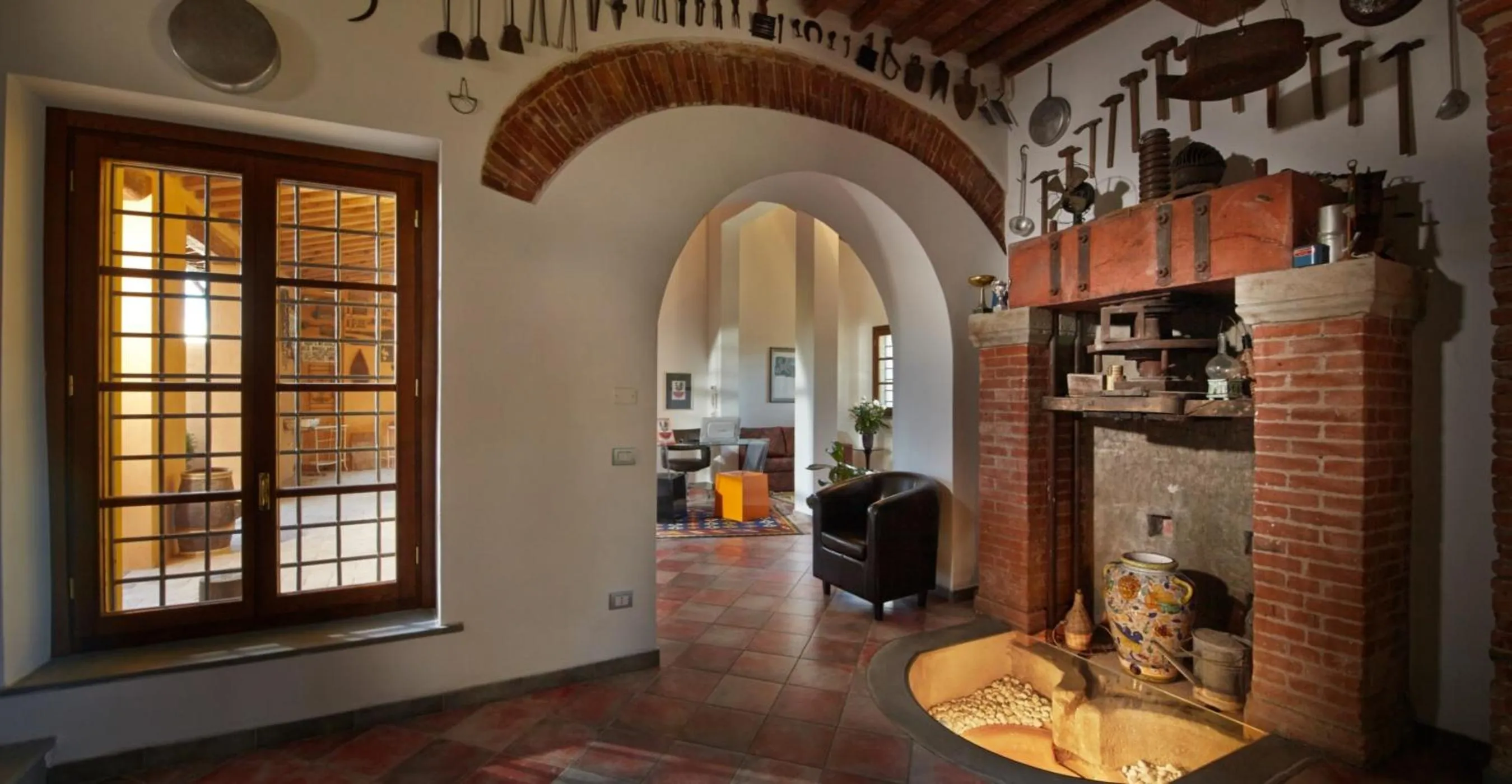 Decorative detail in B&B ai Condotti di Pisa da Filippo