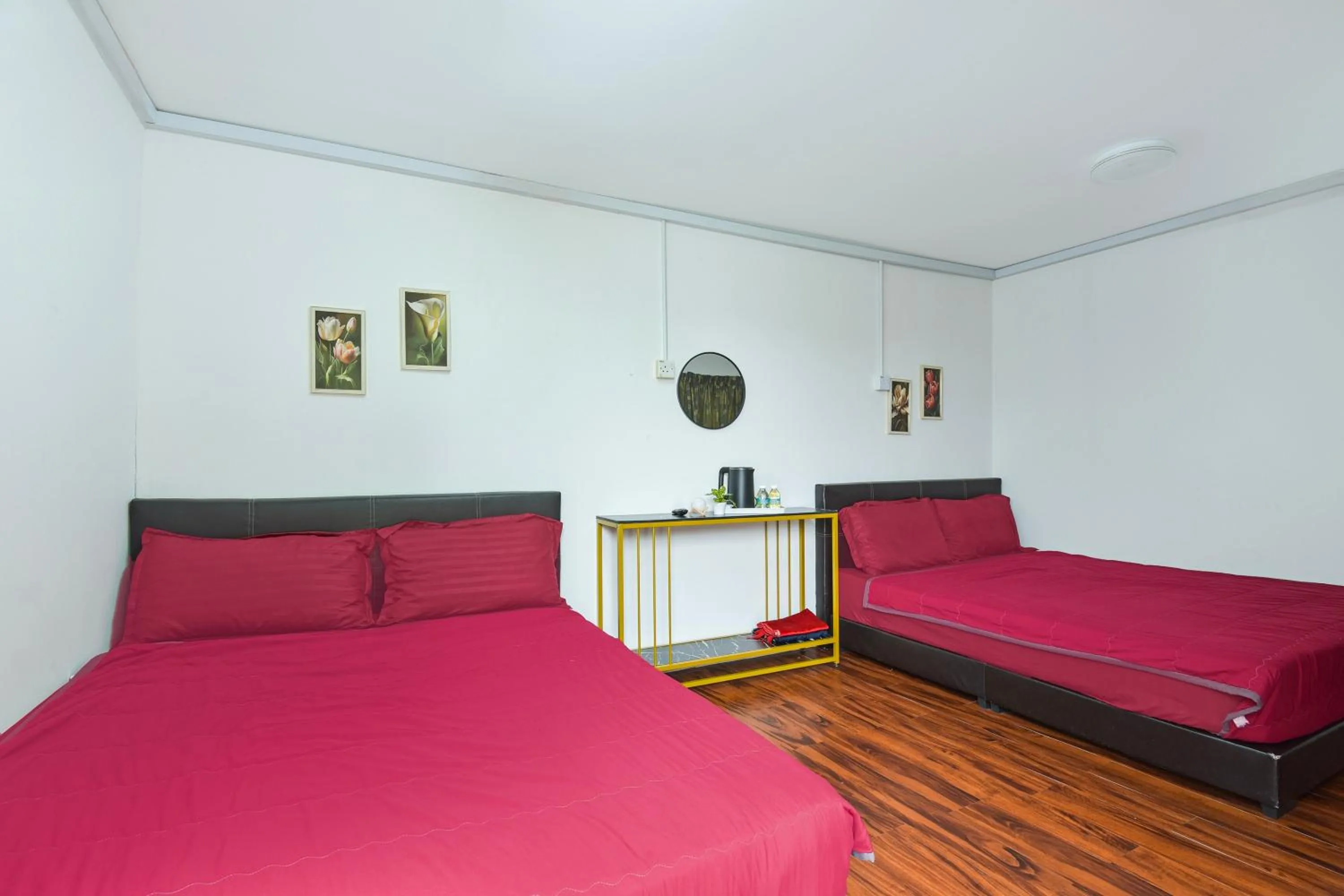 Bedroom, Bed in Hotel O Asiacamp Chalet Tanjung Karang