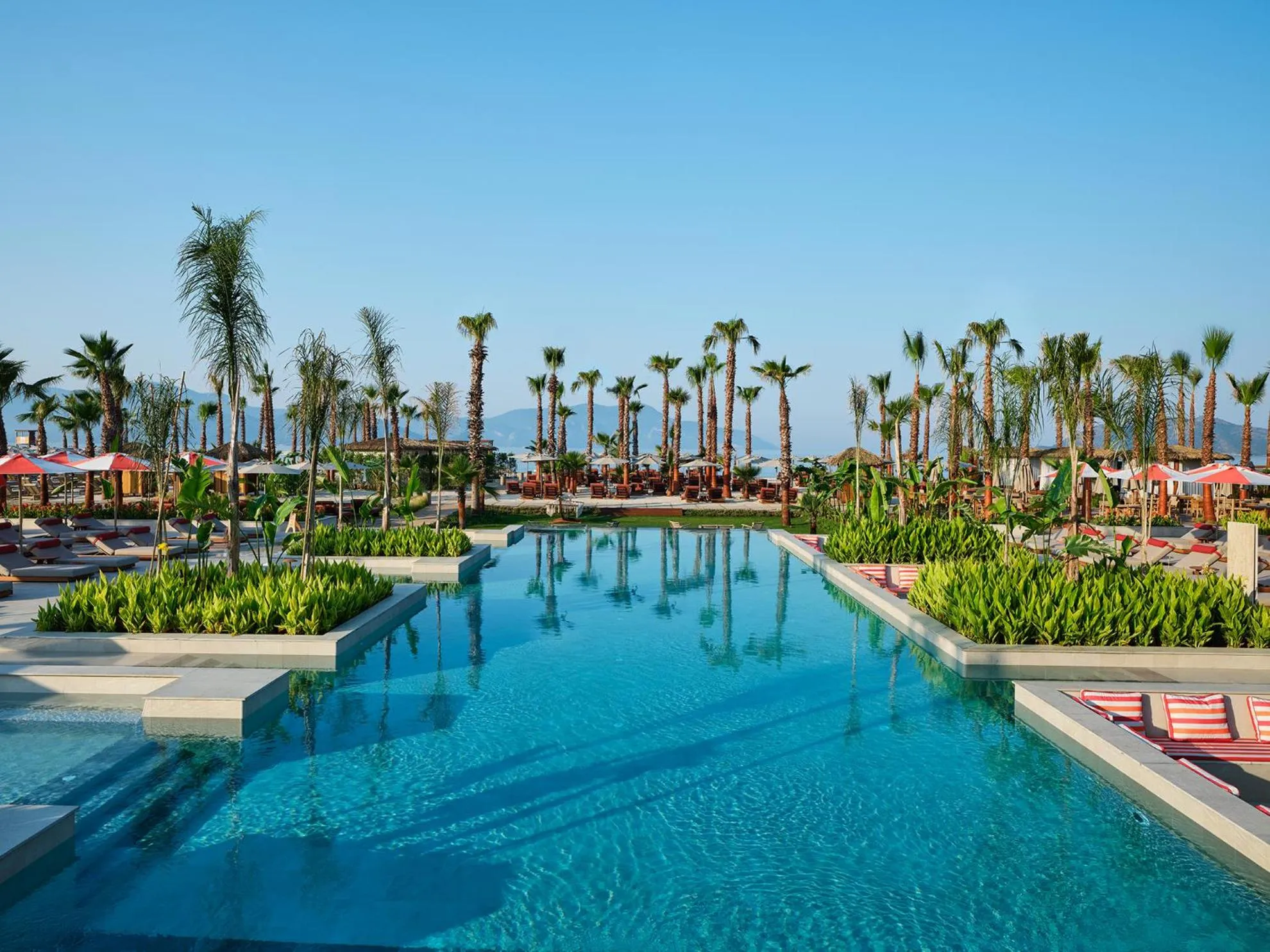 Pool view in XO CAPE ARNNA Fethiye
