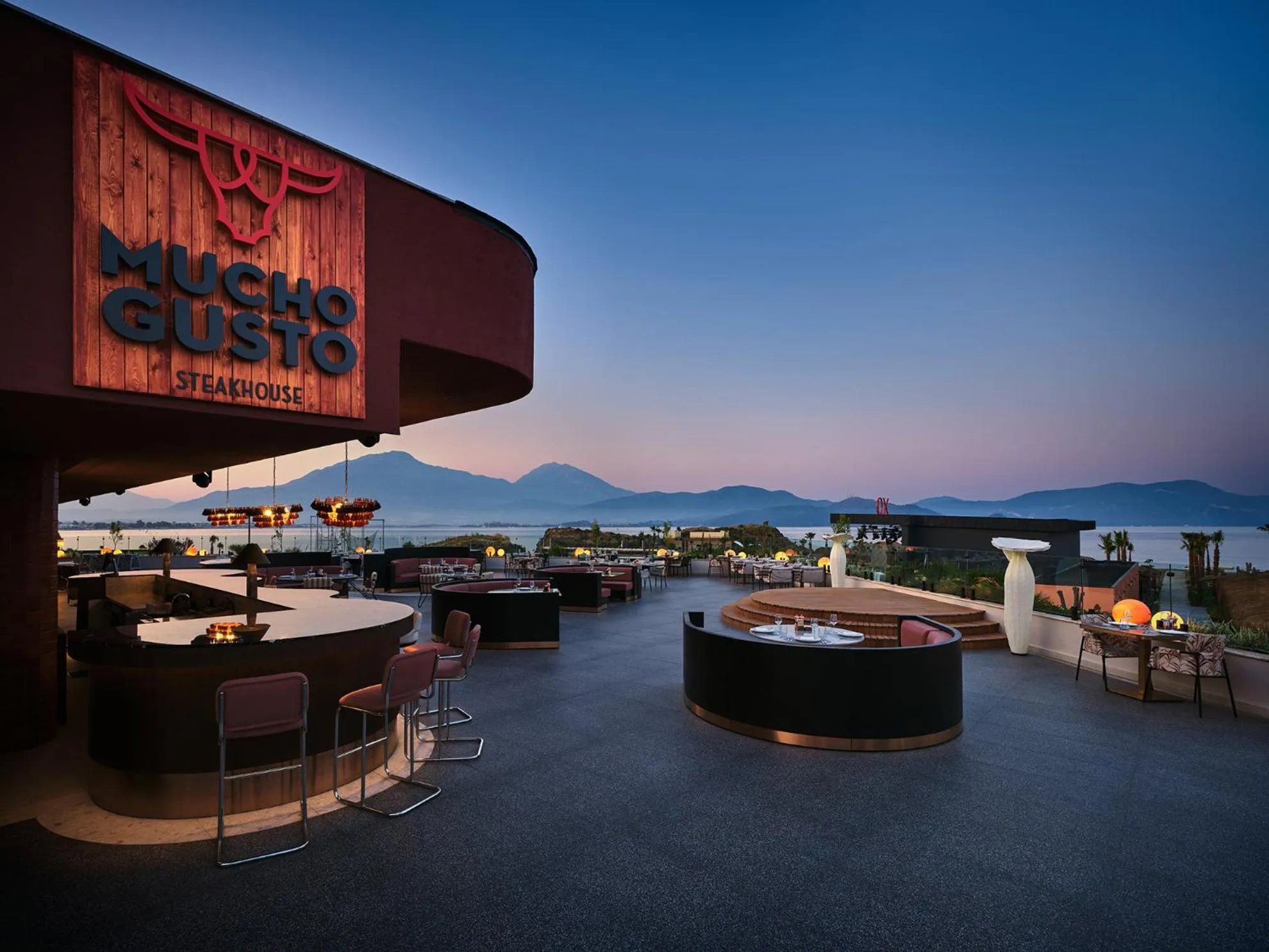 Restaurant/places to eat in XO CAPE ARNNA Fethiye